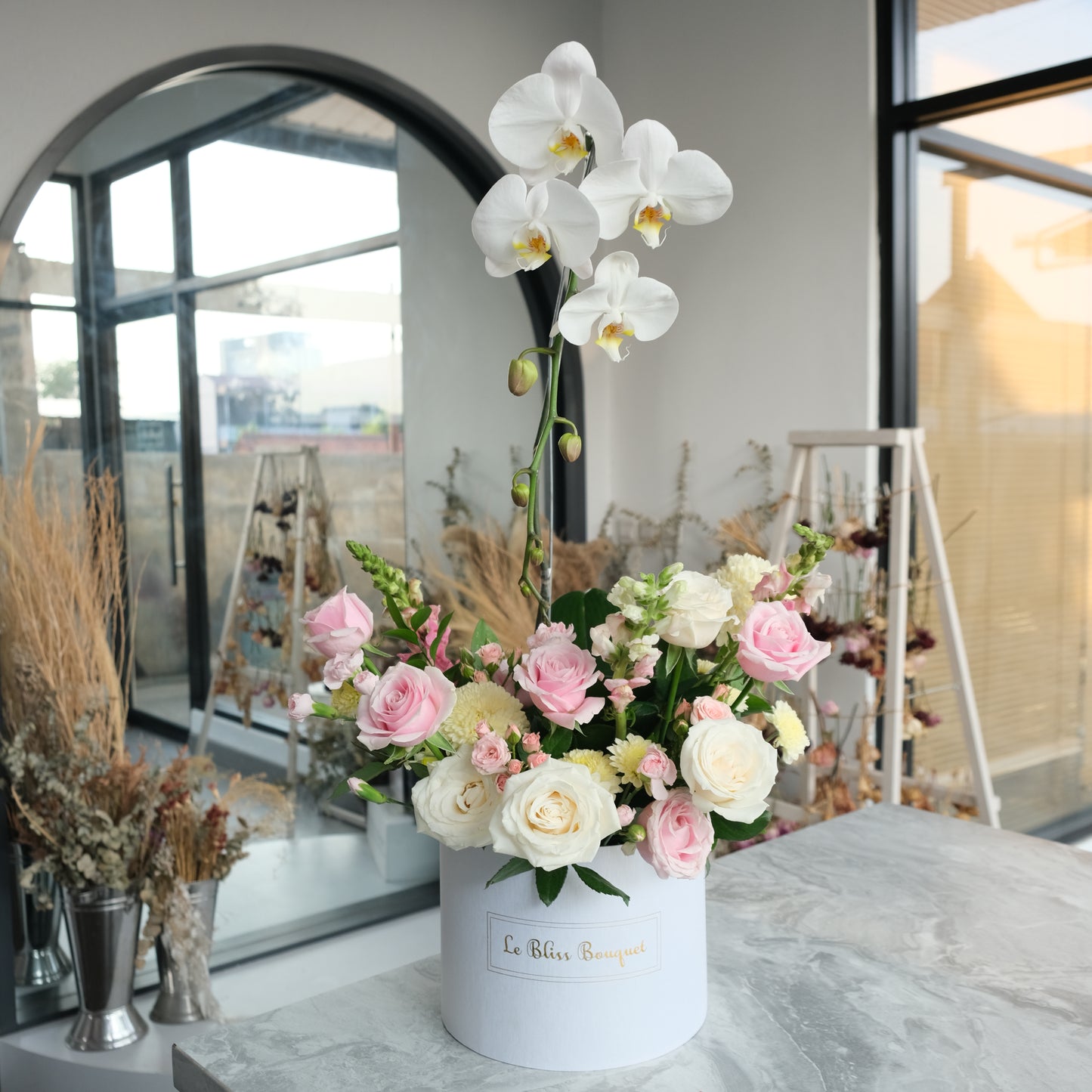 Bloombox Anggrek by Le Bliss, Orchid Arrangement deliver to jakarta, bintaro, tangerang