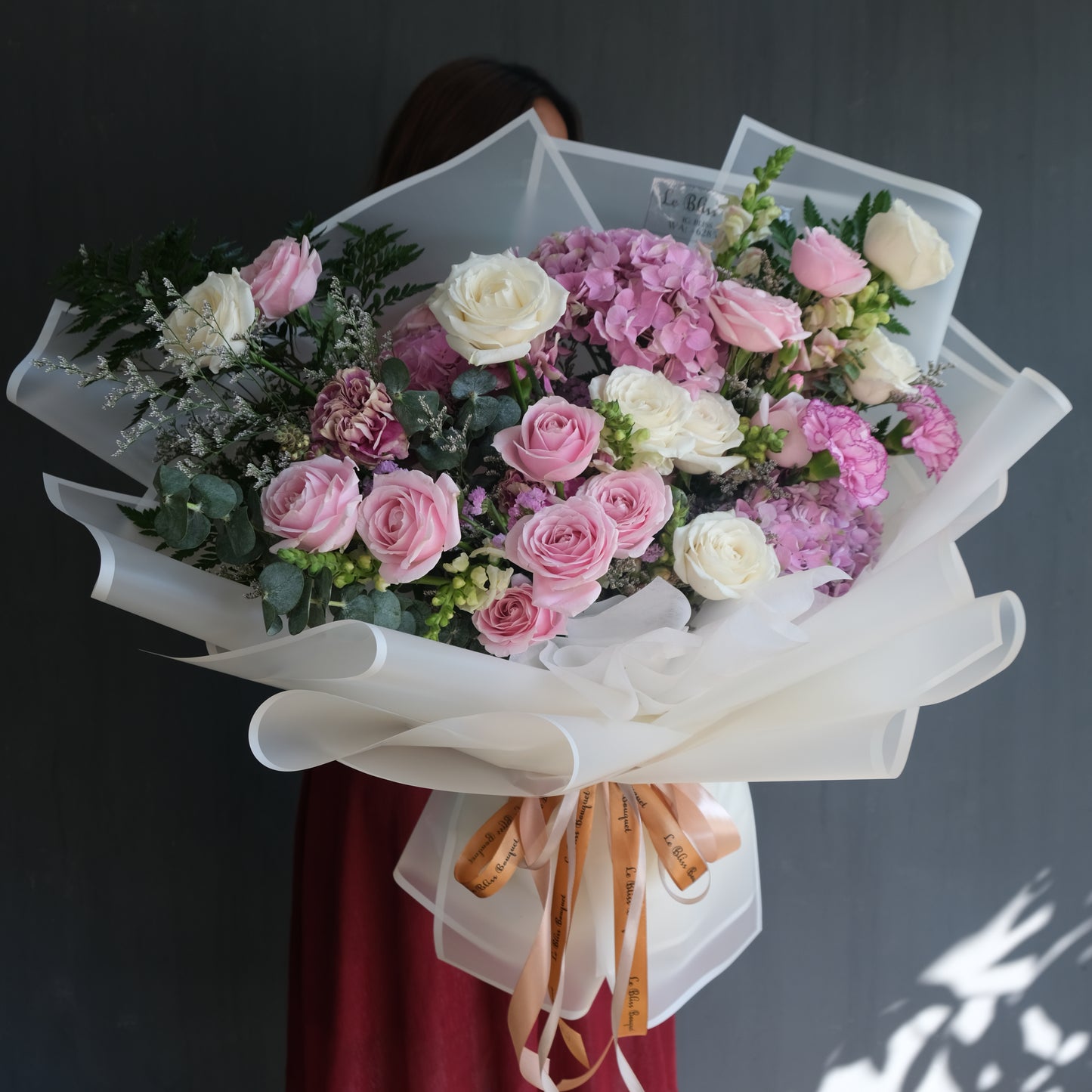 Extra Large Hydrangea Import Bouquet - Le Bliss Bouquet Surabaya, Toko Bunga surabaya