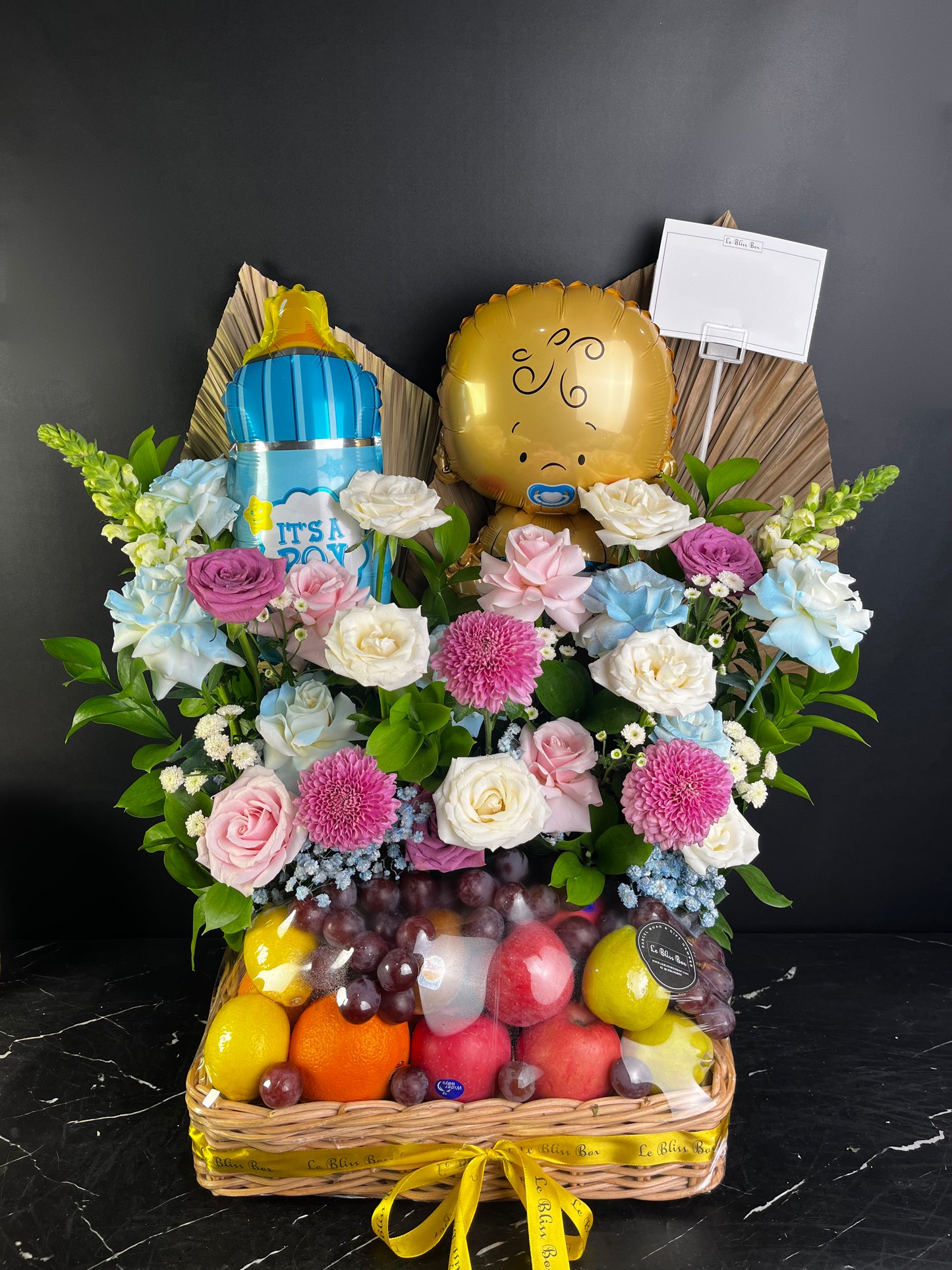 Newborn Grand Fruit Hamper
