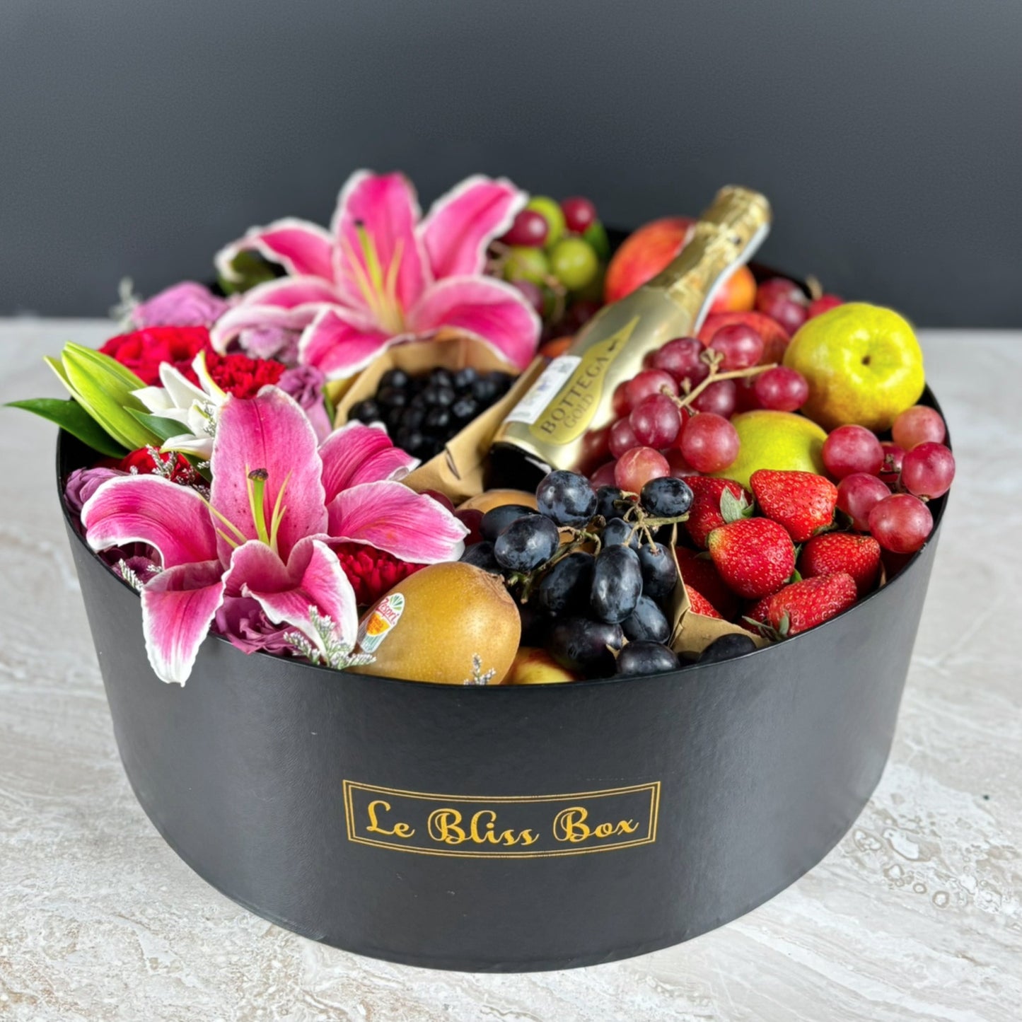 Bottega Grand Round Fruit Box