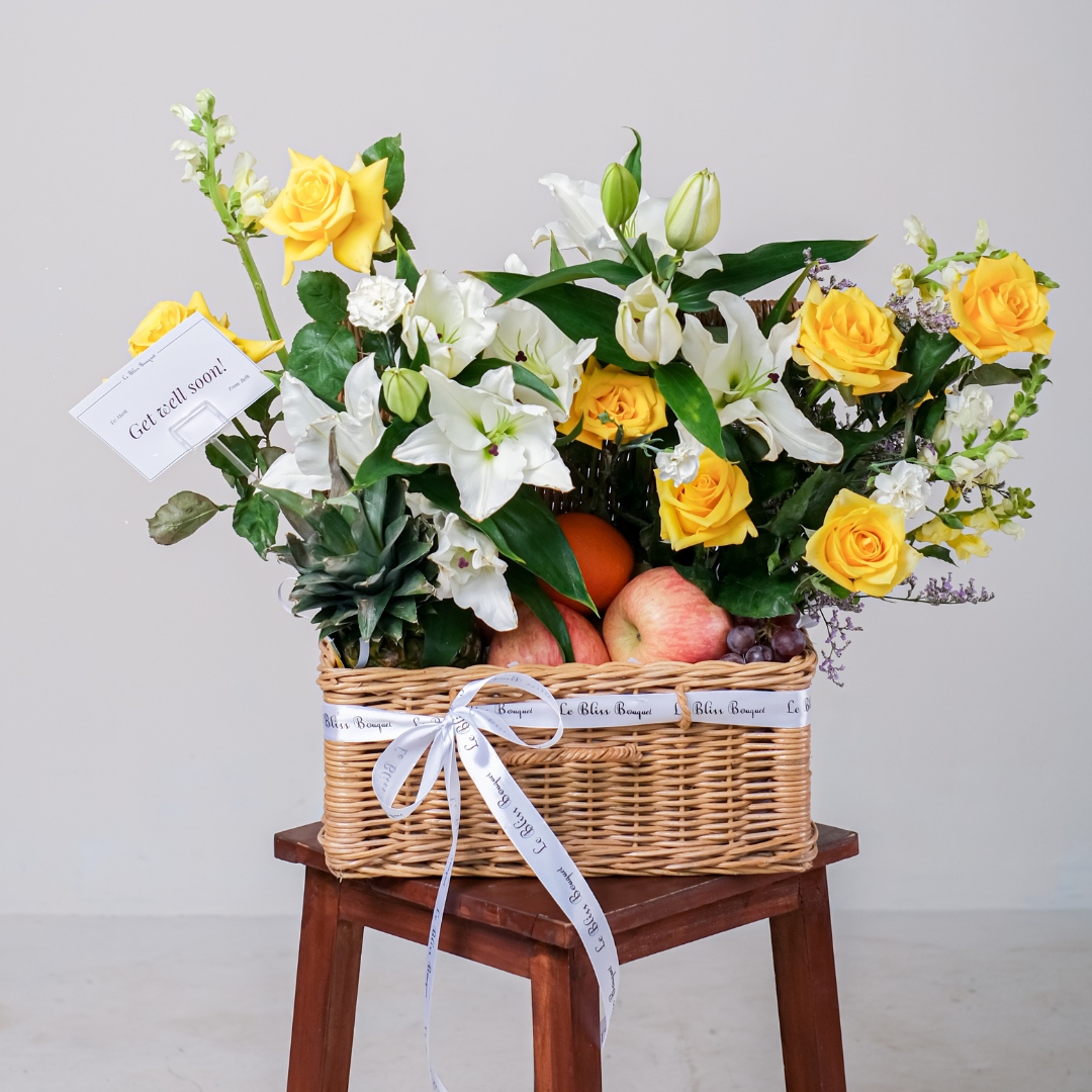 Yellow Fragrant Lily Grand Rattan Fruit Parcel | Parcel Buah