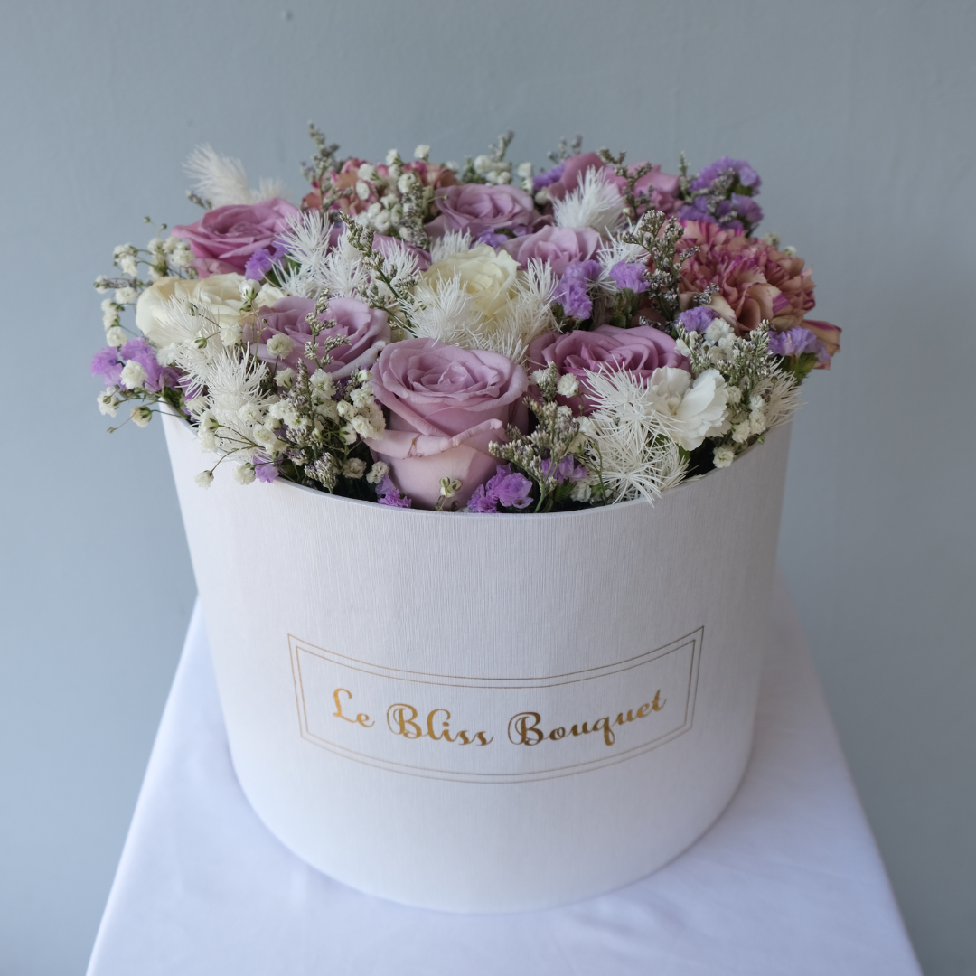 Mixed Fresh Flower Flat Arrangement Bloombox - Le Bliss Bouquet