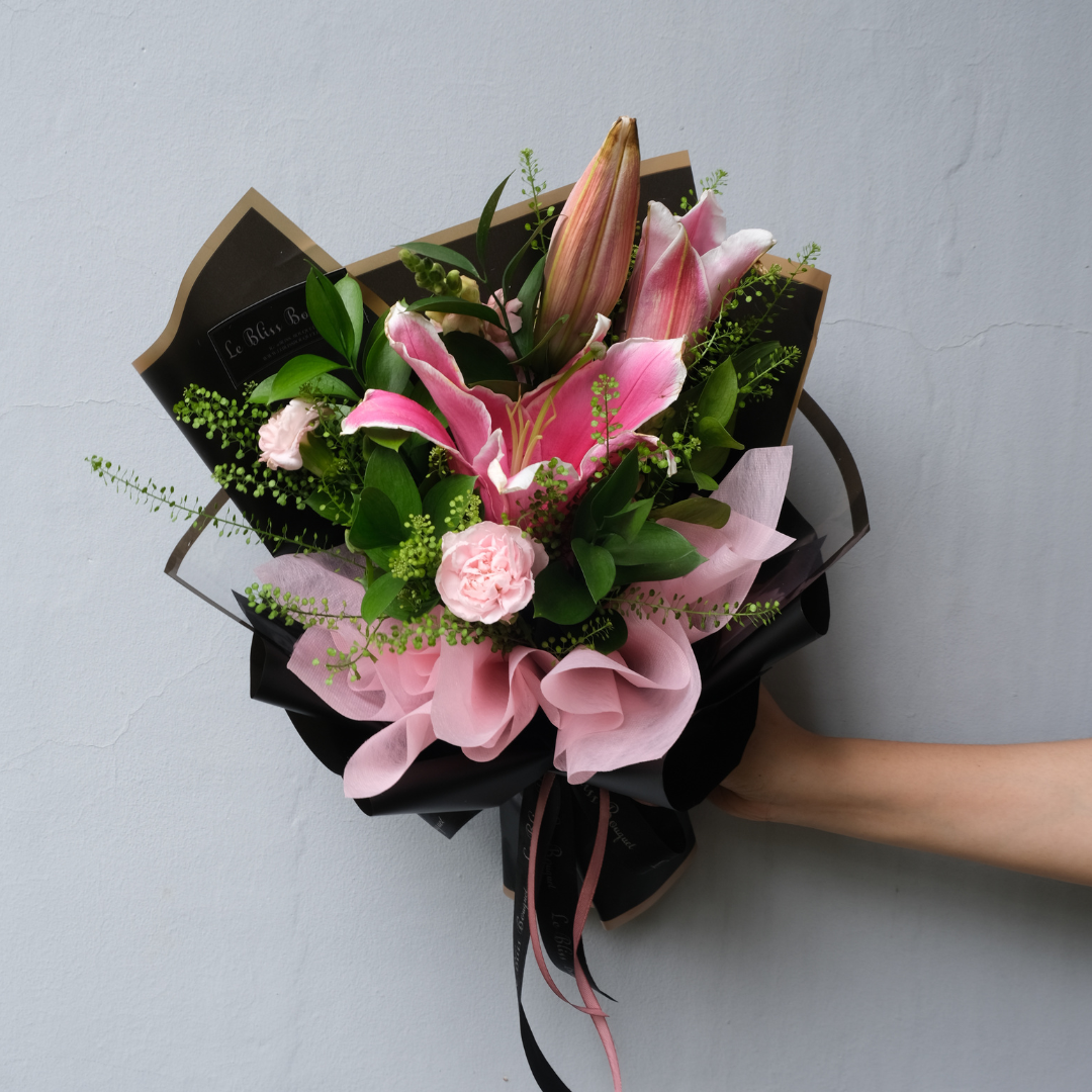 Single Pink Lily Casablanca Smallie Bouquet