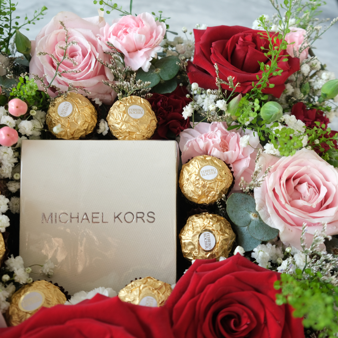 Ferrero Flat Gift in a Gift Box - Le Bliss Bouquet