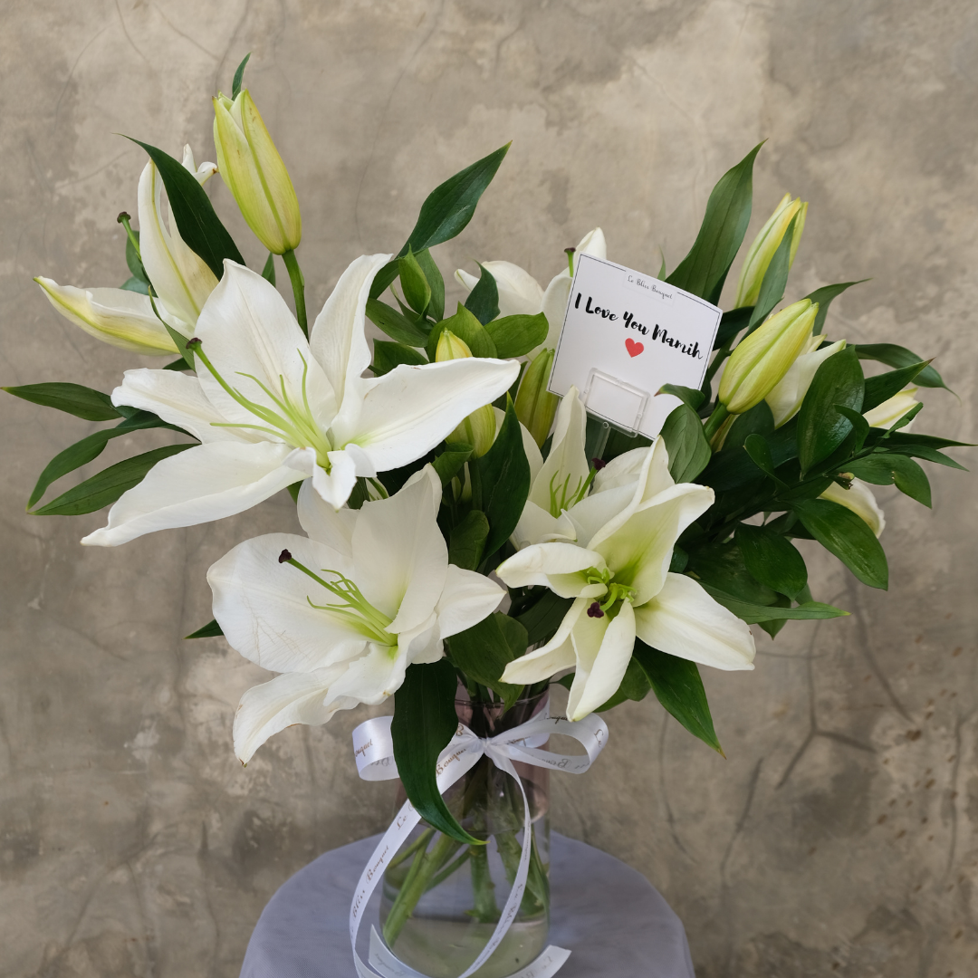 Serene Lily Elegance Vase - Le Bliss Bouquet