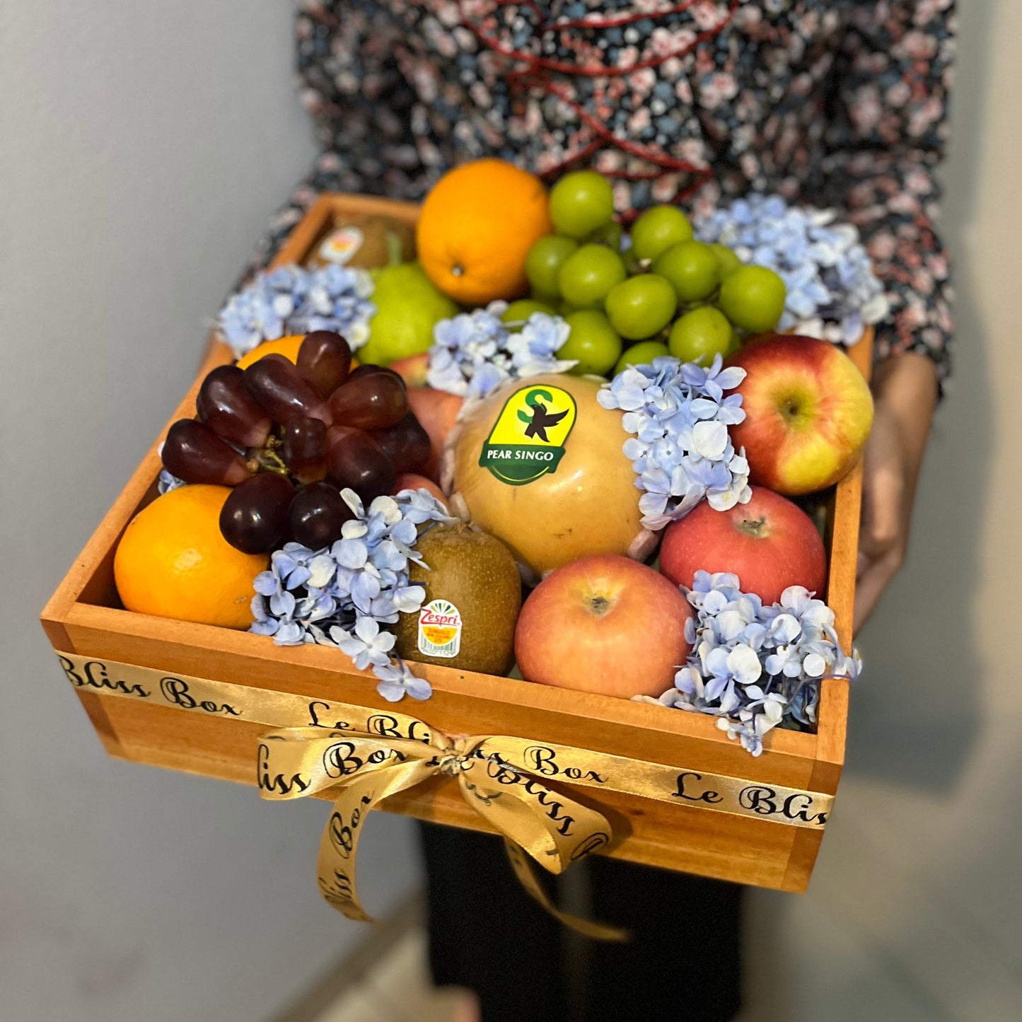 Hydrangea Wooden Fruit Box