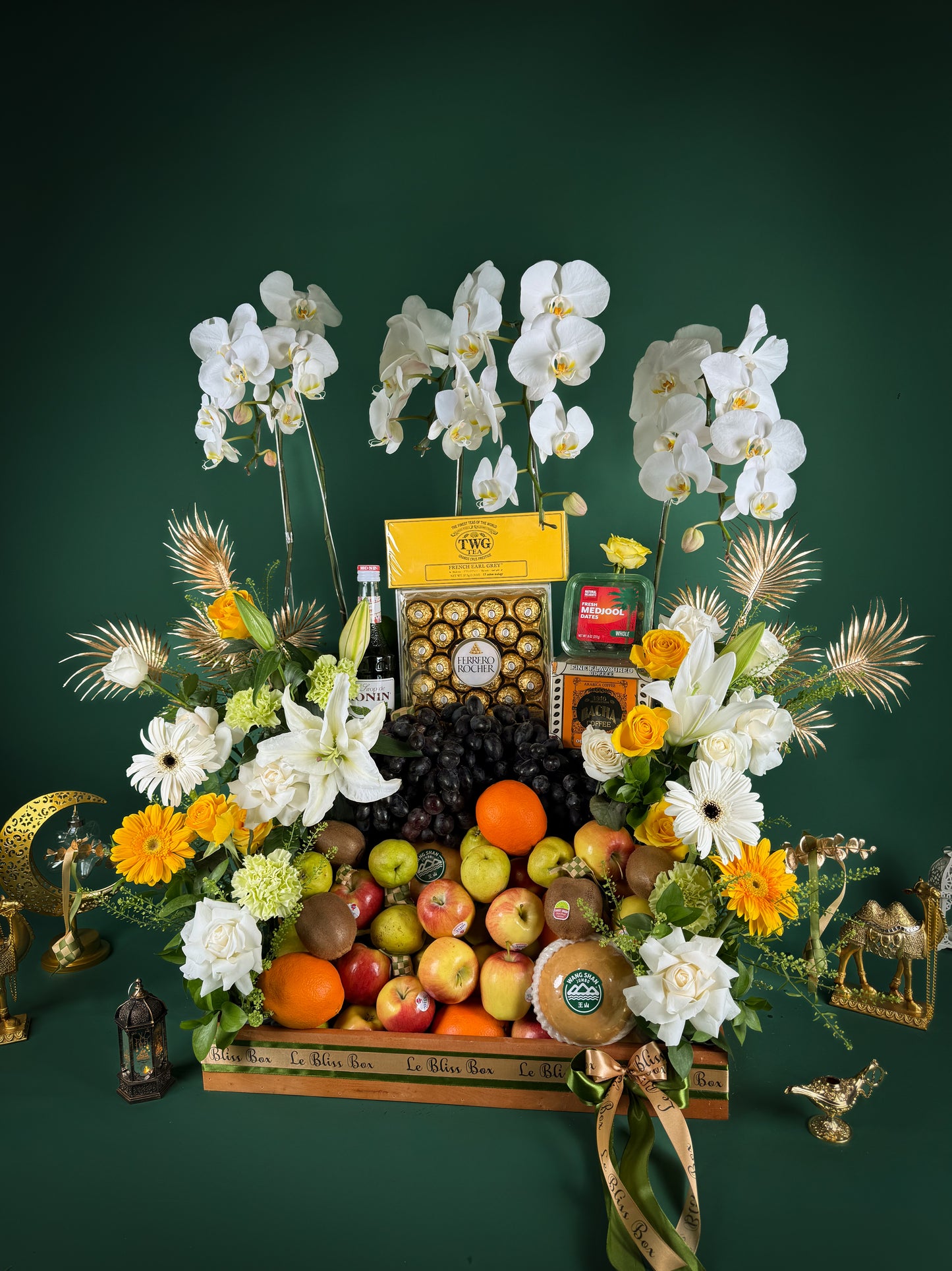 Ramadan Majestic Gourmet Grand Fruit Parcel