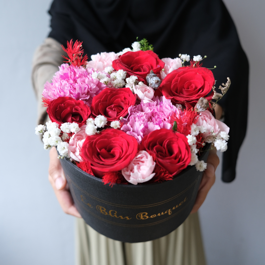 Petite Flat Bloombox - Le Bliss Bouquet