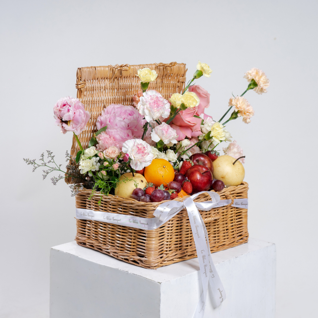 Grand Fruit Parcel - Le Bliss Bouquet