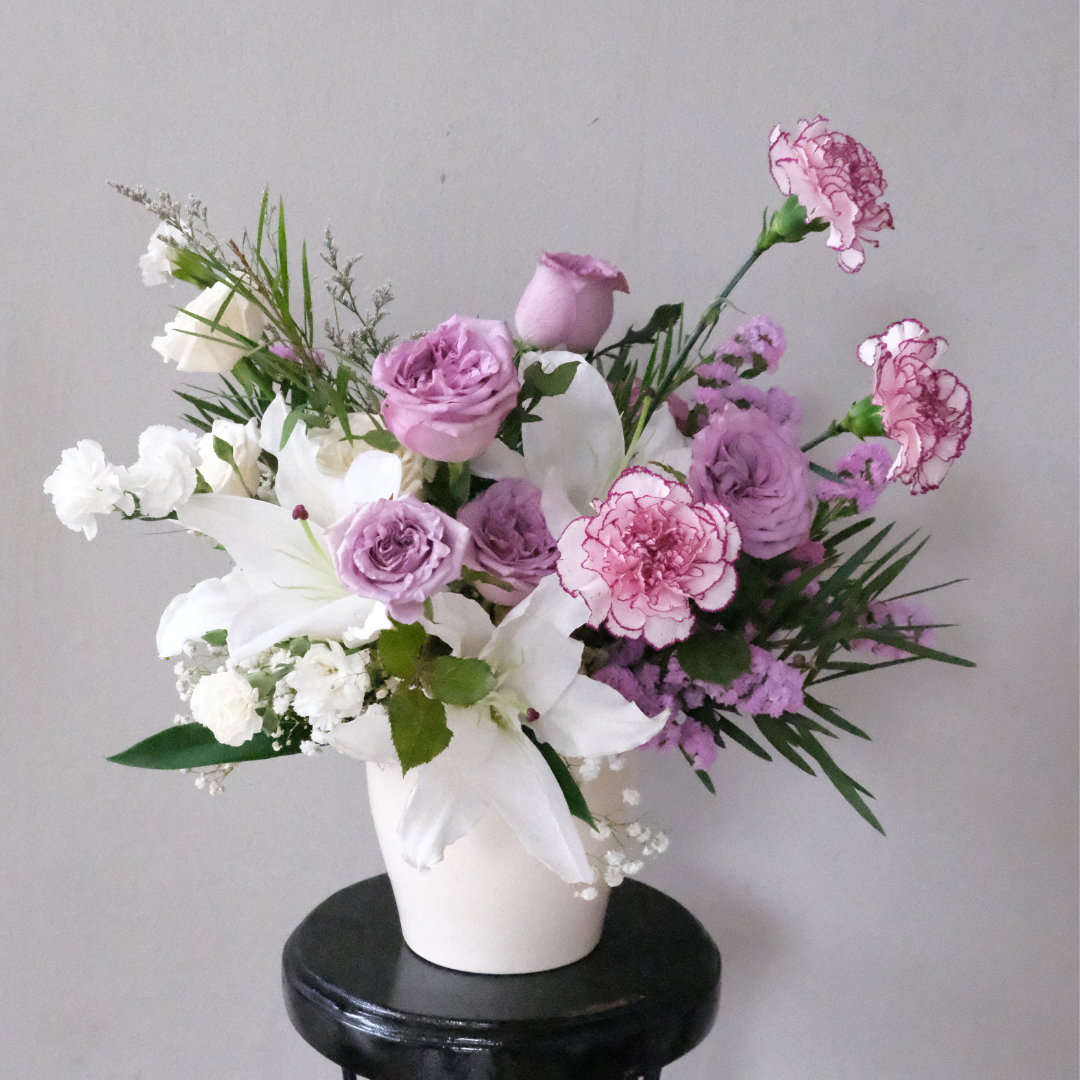 Purple White Gradation Vase - Le Bliss Bouquet