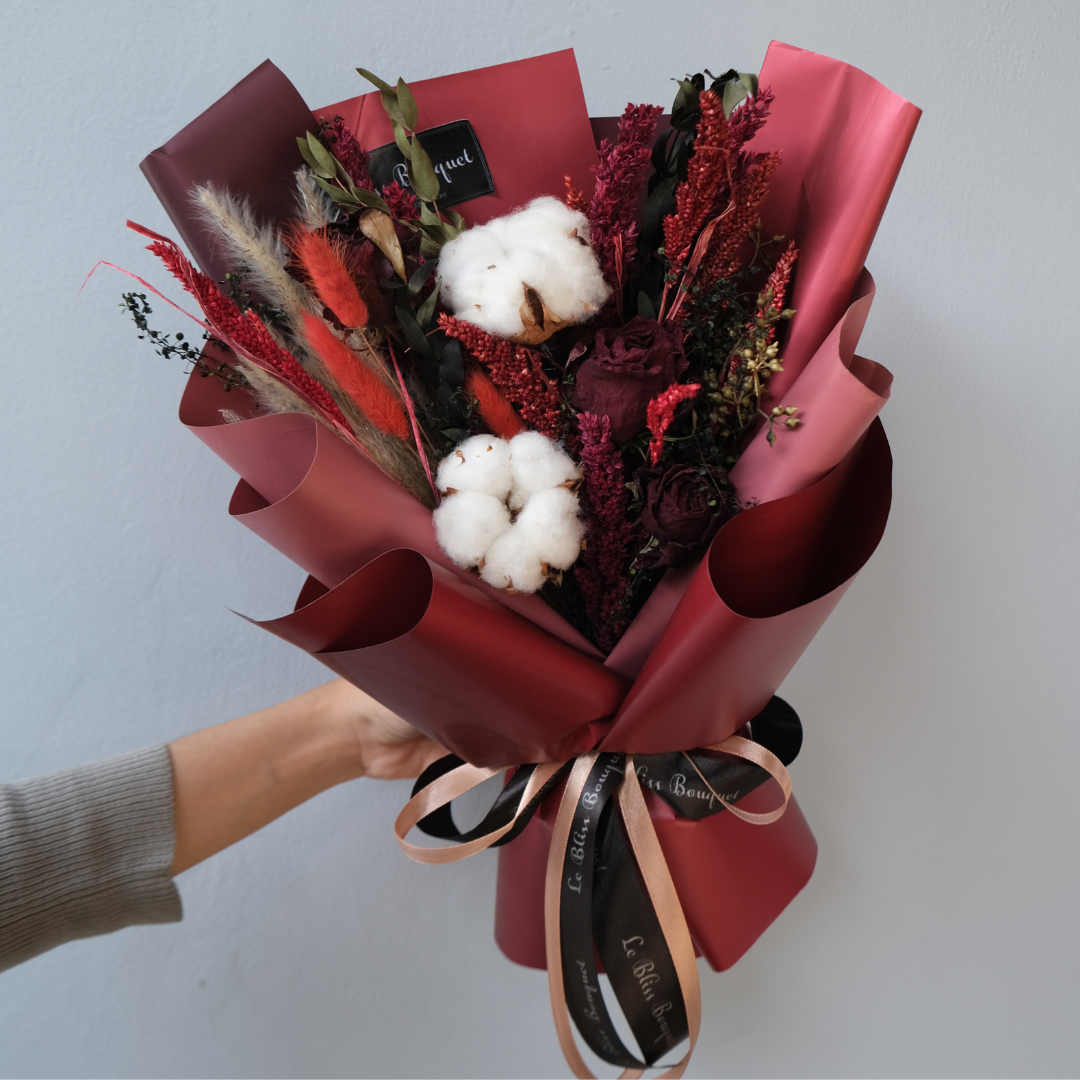 Everlasting Dried Flower Smallie Bouquet - Le Bliss Bouquet