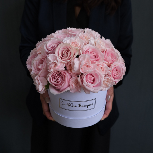 Sweet Pink Petite Bloombox - Le Bliss Bouquet