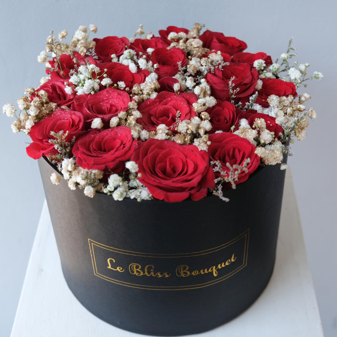 Rose Flat Bloombox - Le Bliss Bouquet