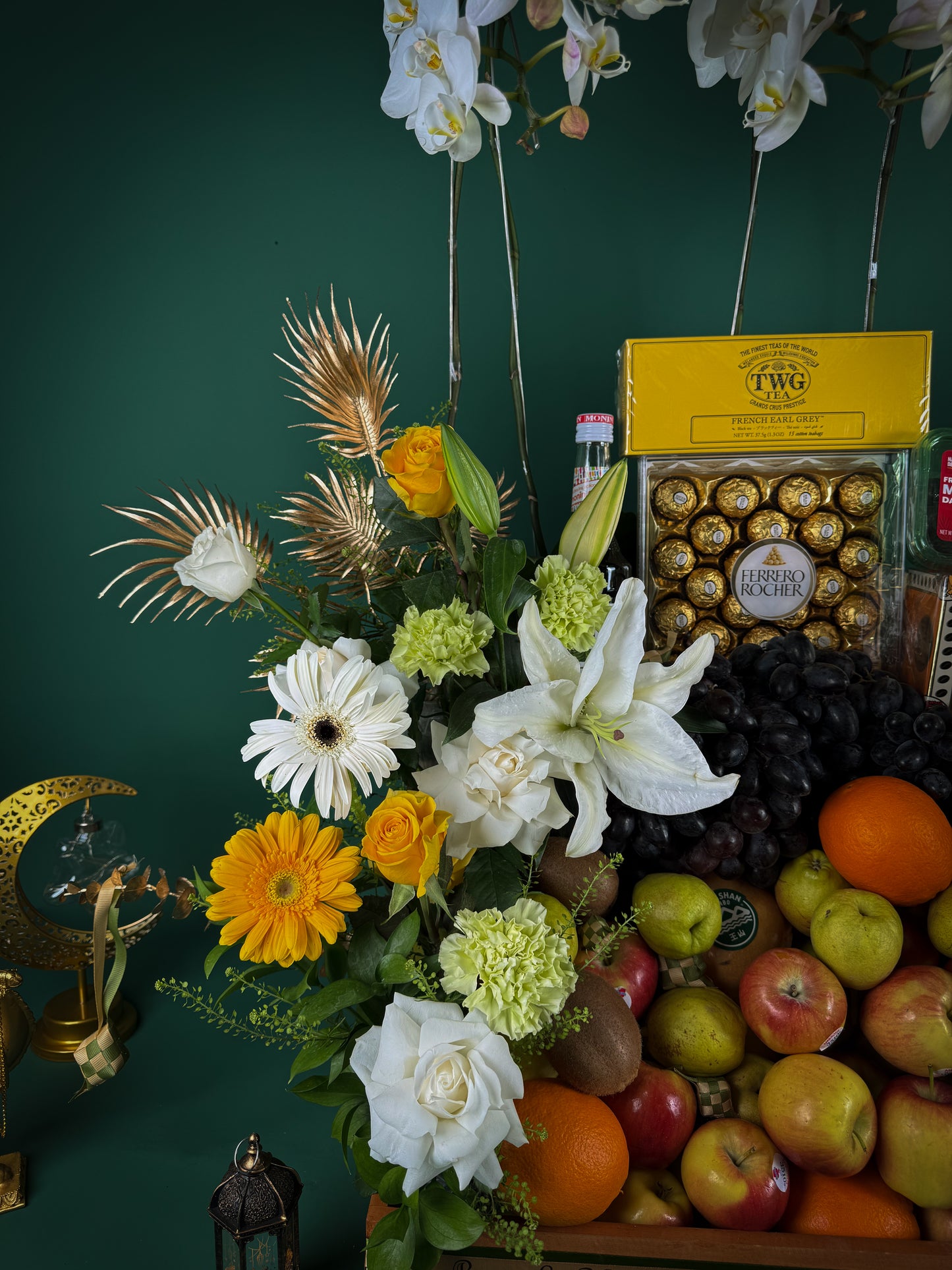 Ramadan Majestic Gourmet Grand Fruit Parcel