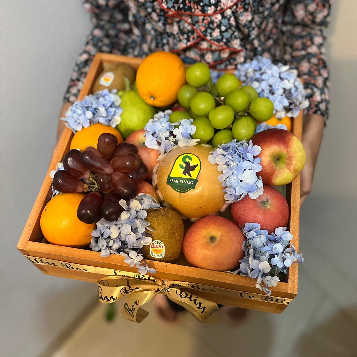 Hydrangea Wooden Fruit Box