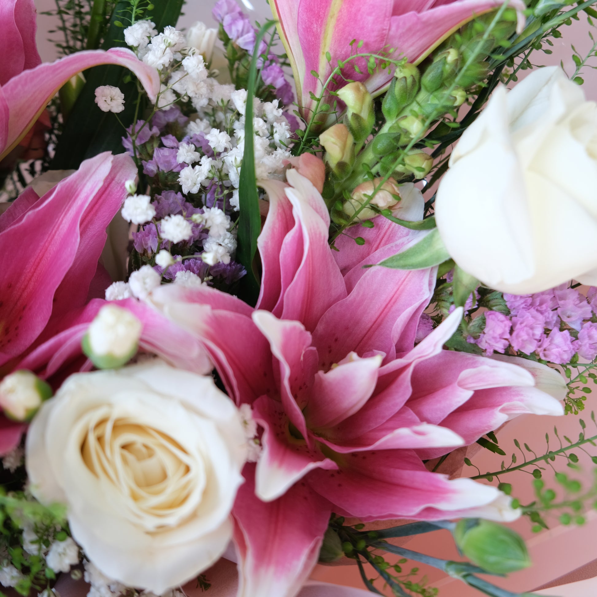 Sweet RoseLily Pink L Bouquet - Le Bliss Bouquet