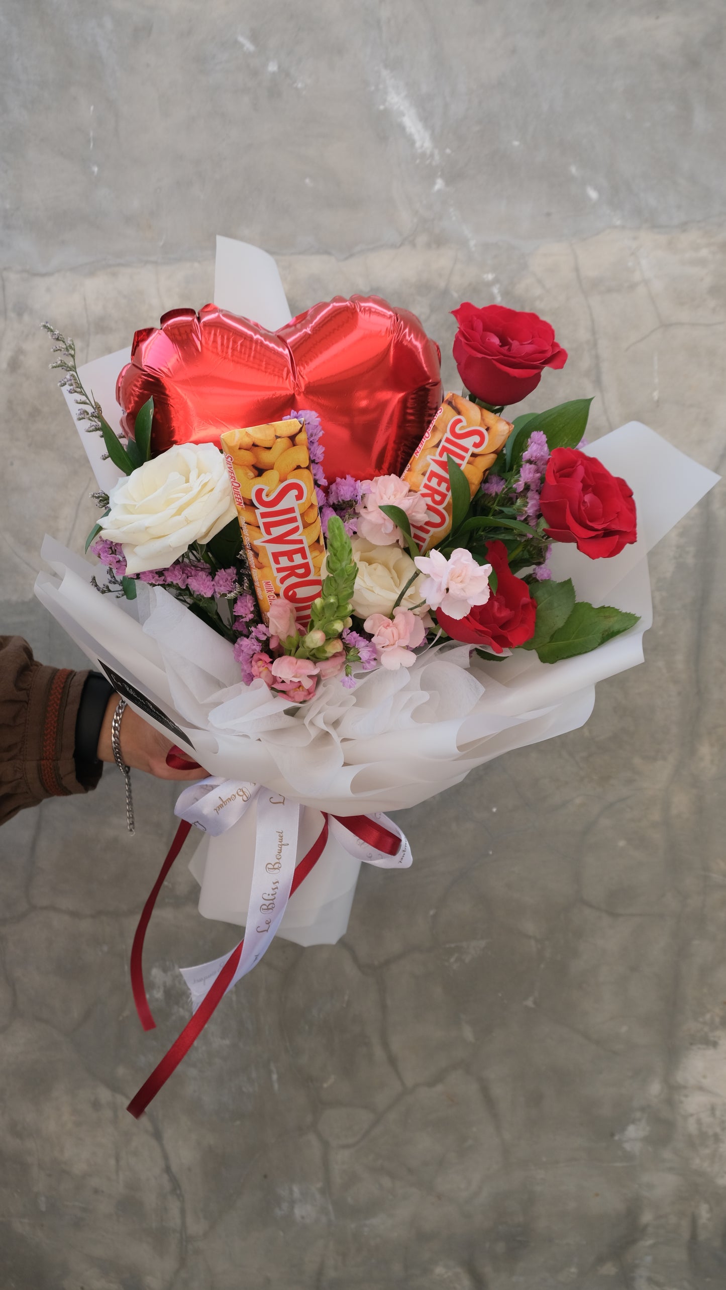 Silverqueen Red Rose Bouquet