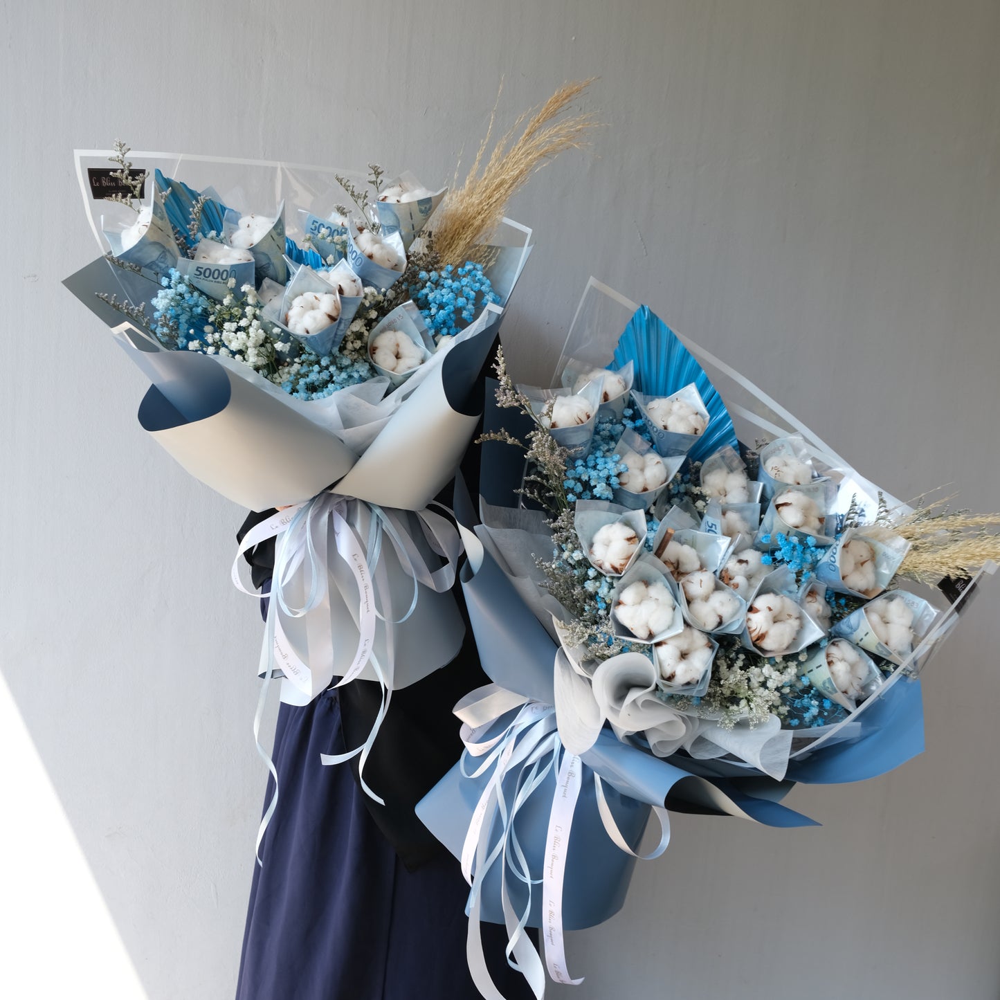 Everlasting Cotton Blue Money Bouquet | 20 Lembar