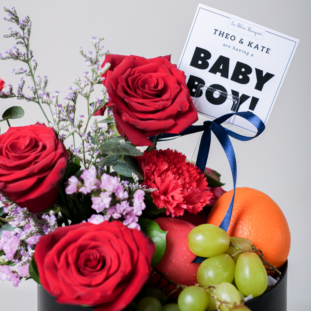 Blooming Fruit Baby Boy Gift Bloombox Luxury Baby Hamper – Le