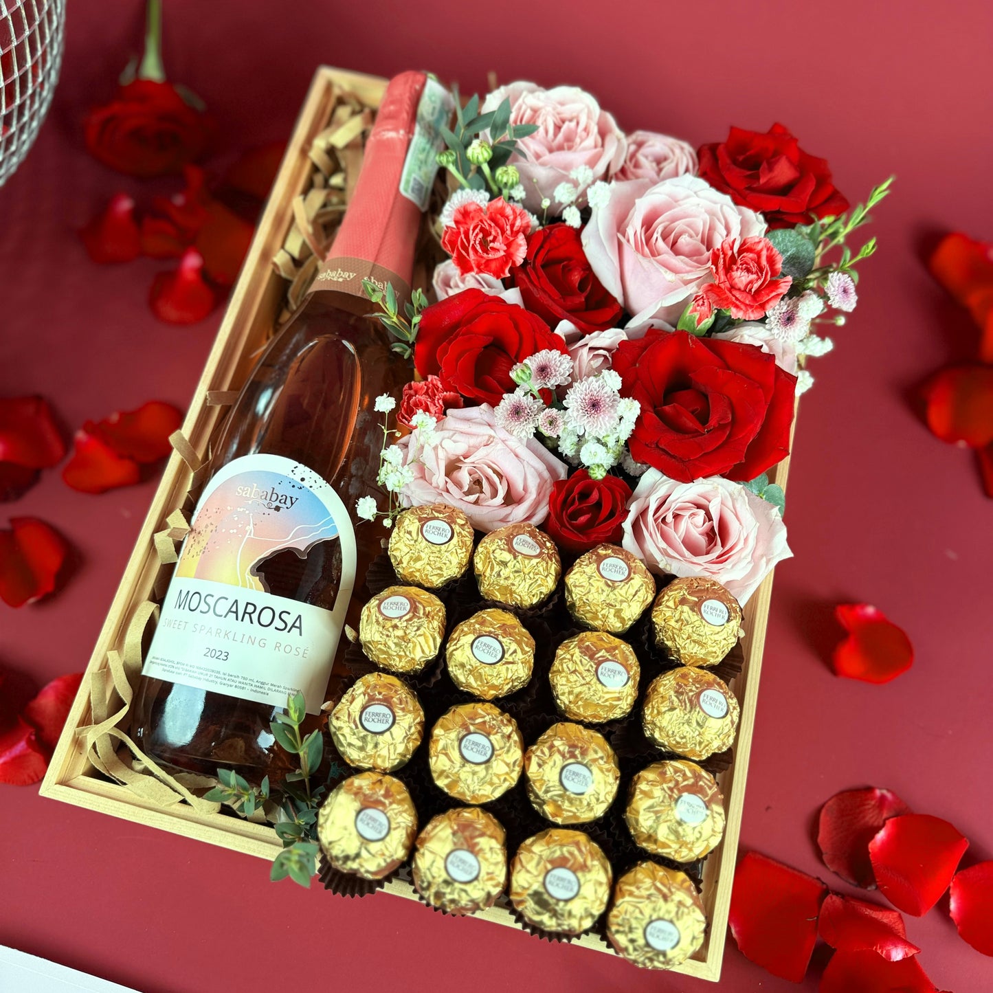 Rose Wine Choco Wooden Box