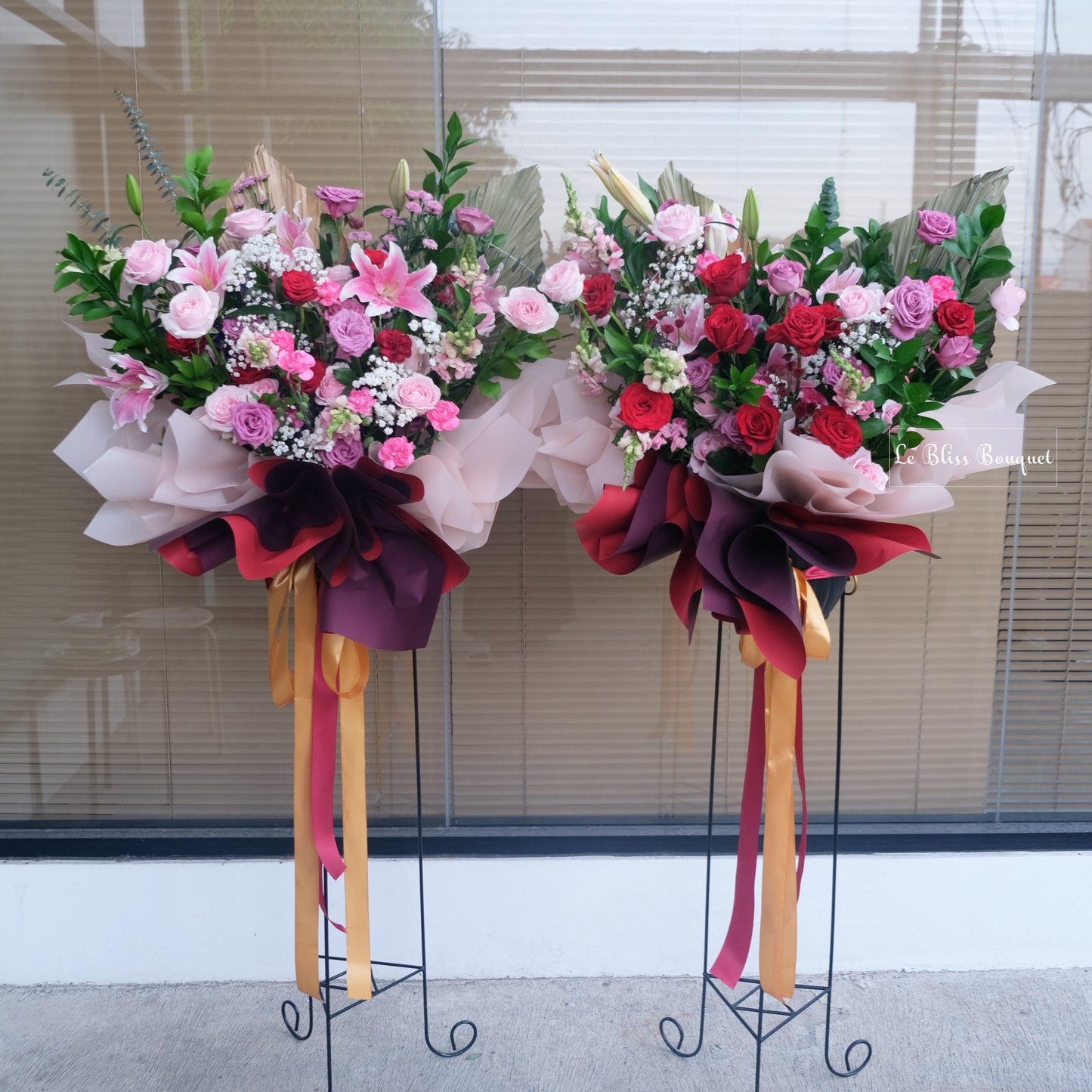 Maroon Rosé Purple Grand Standing Flower