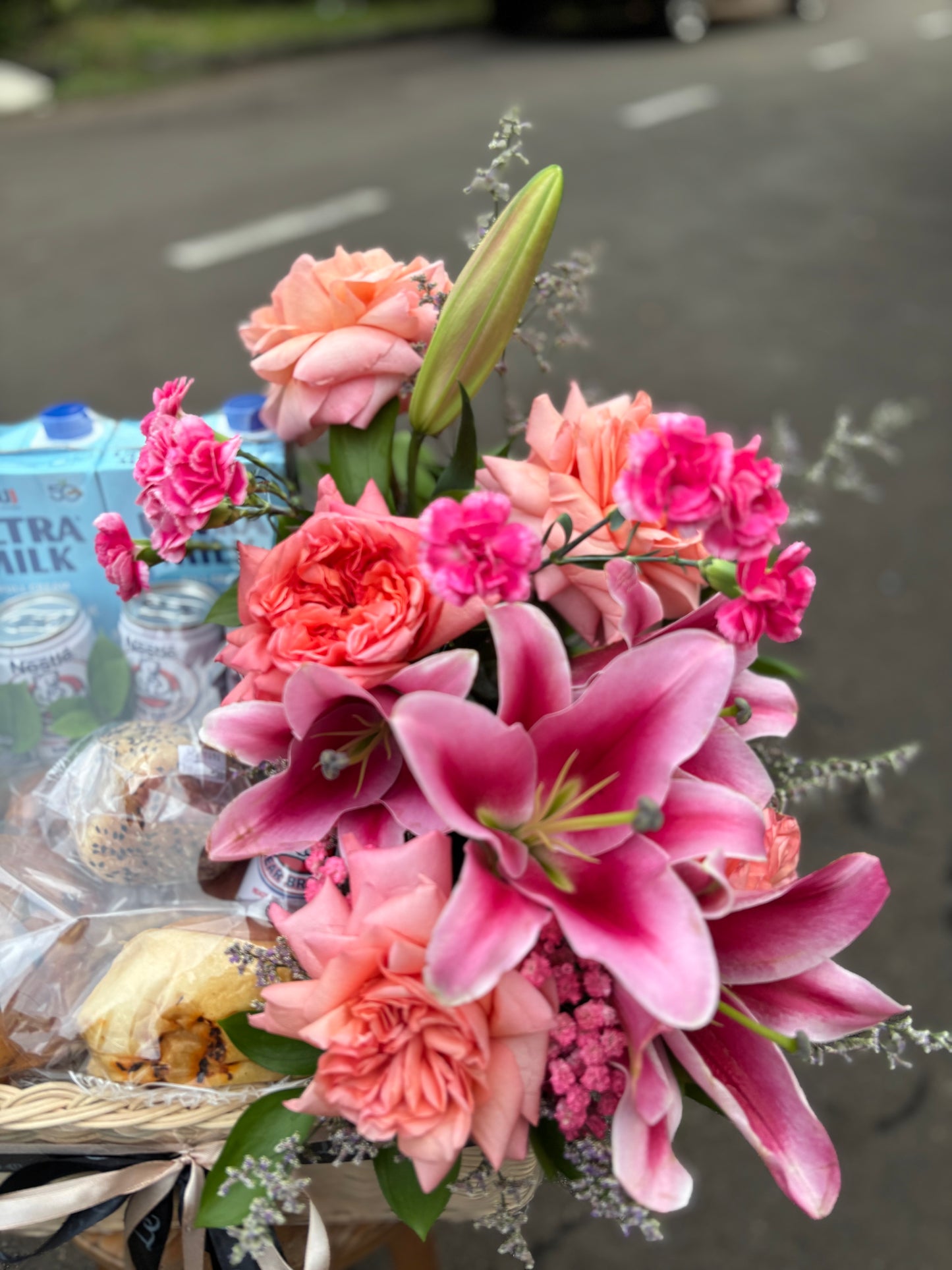 Bread Milk Gourmet Hamper