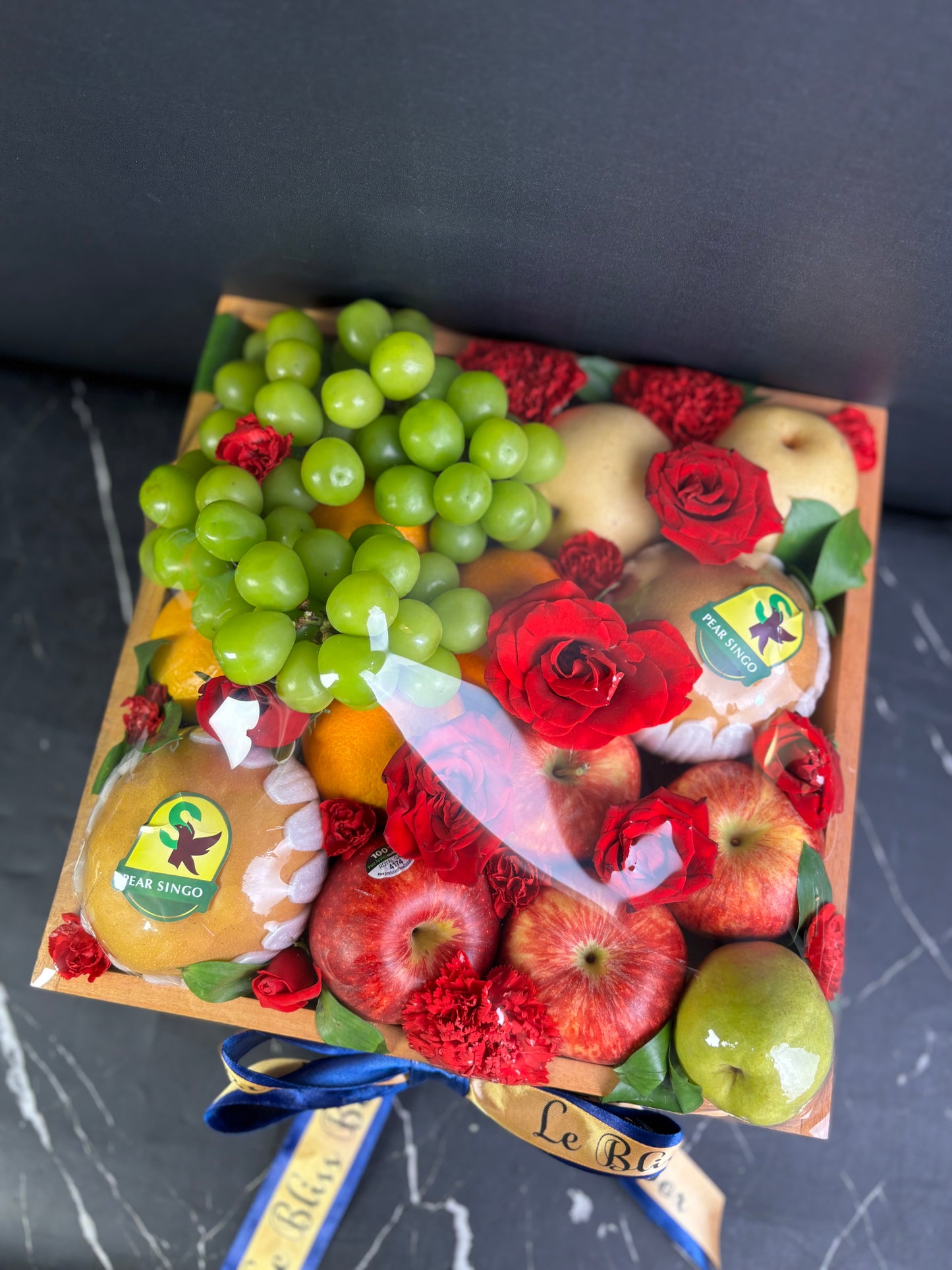 Red Rose Wooden Fruit Box
