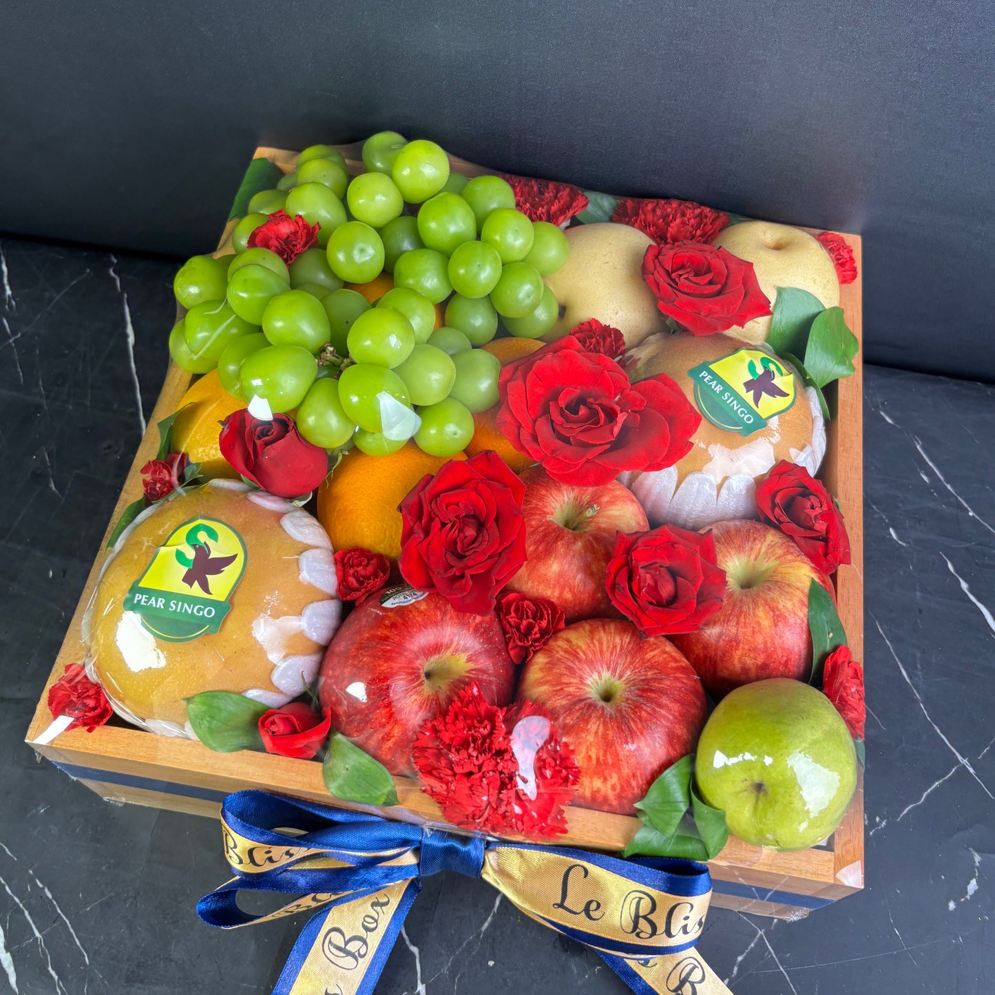 Red Rose Wooden Fruit Box