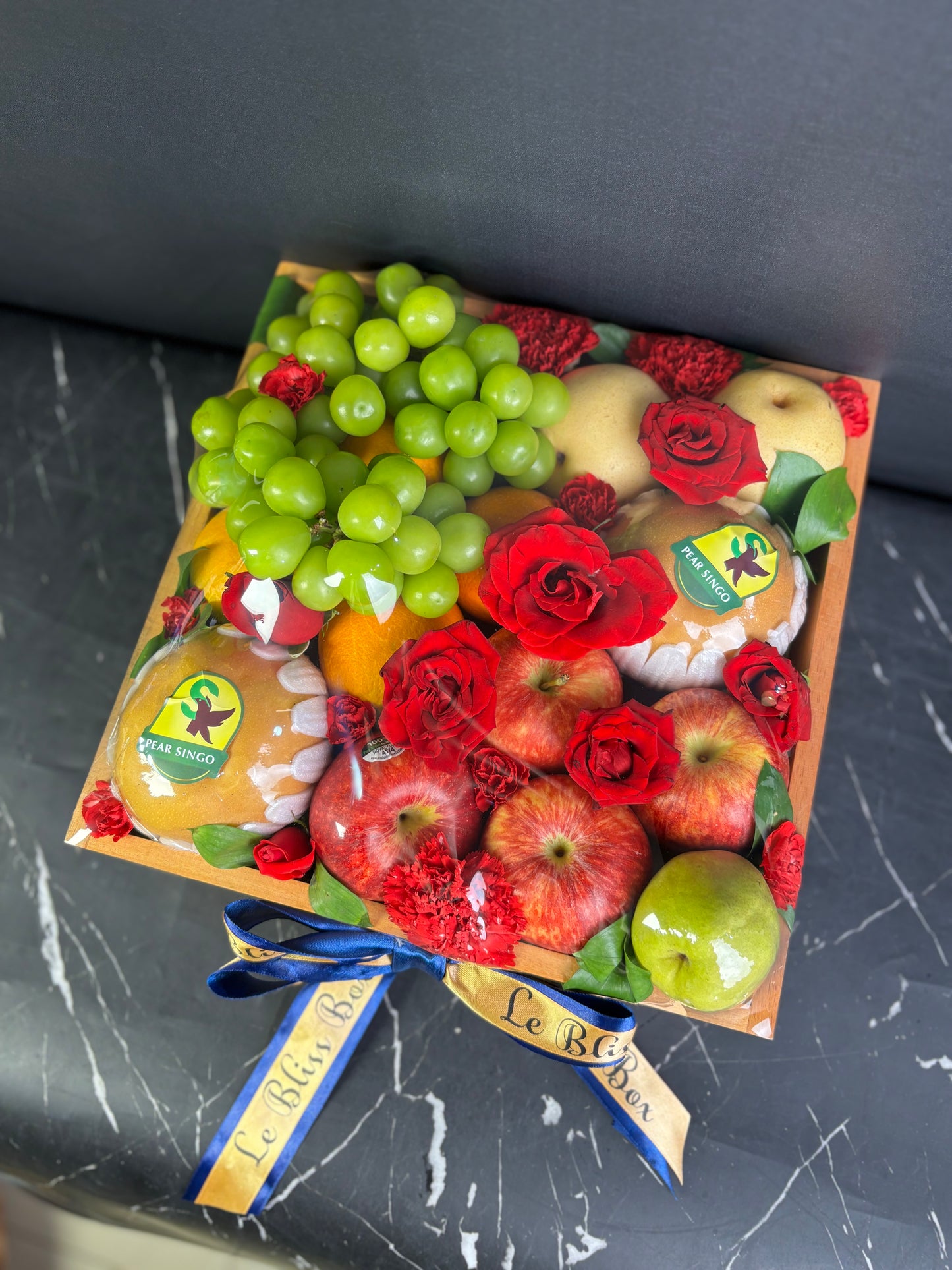 Red Rose Wooden Fruit Box