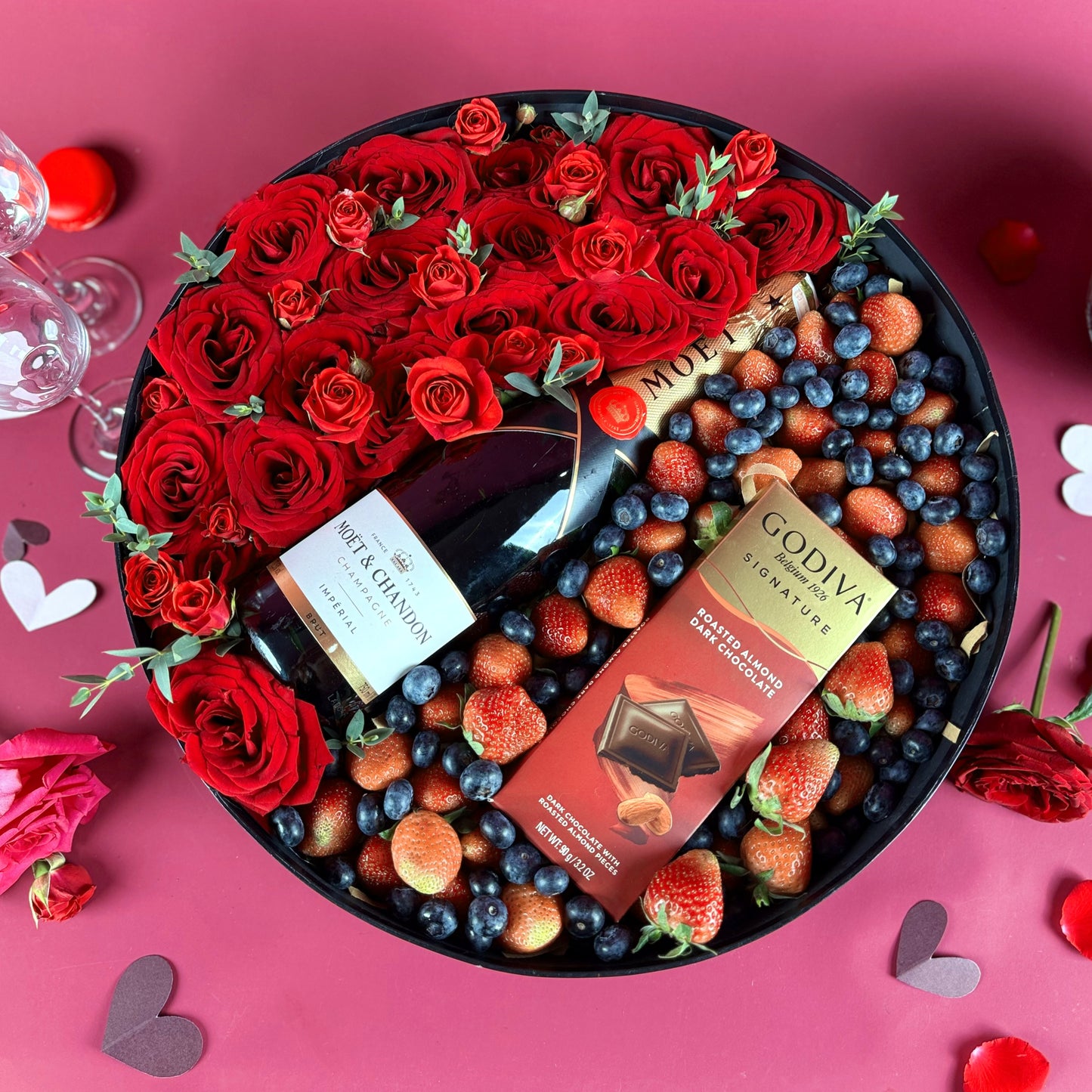 Moet Berry Chocolate Round Box