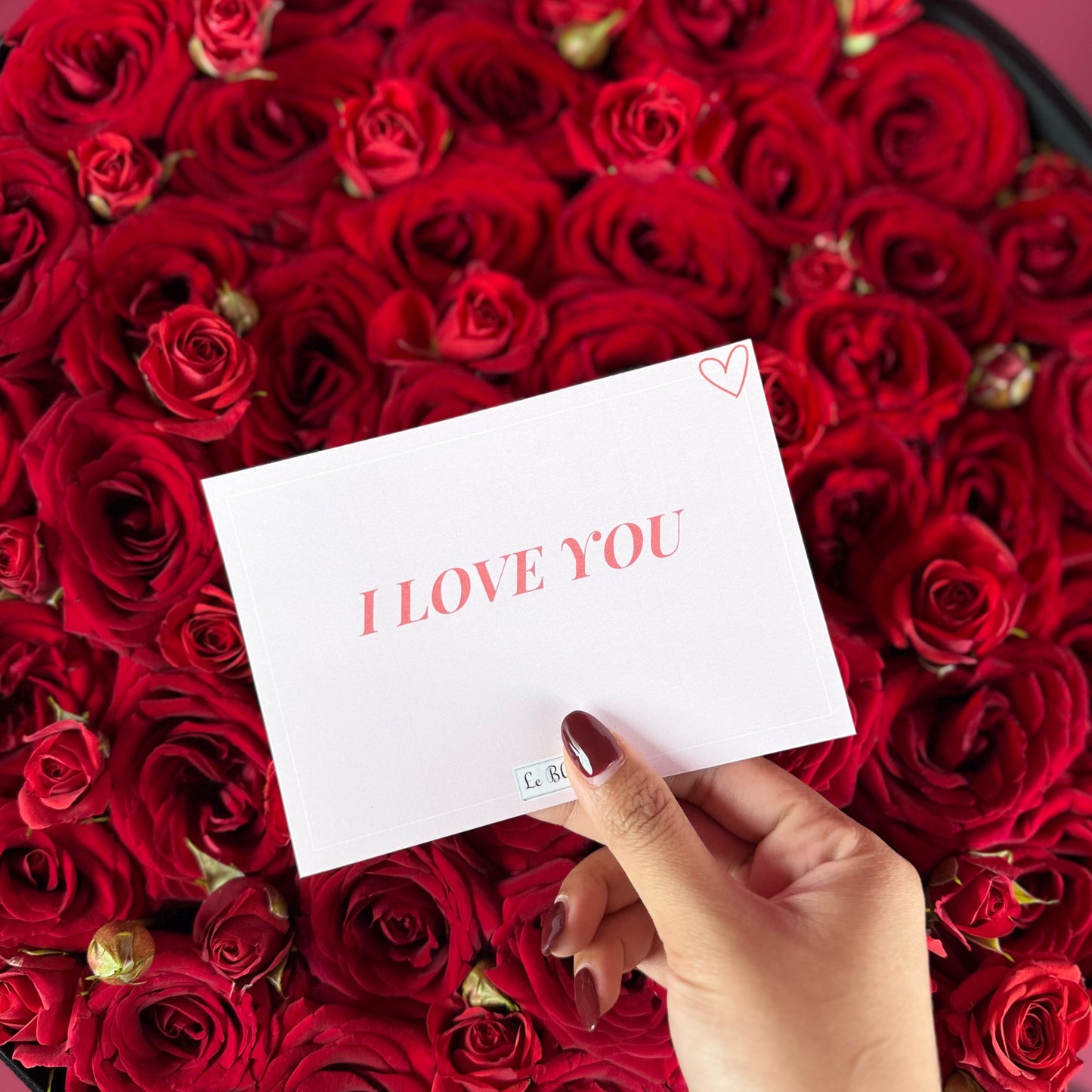 Classic Red Rose Round Box