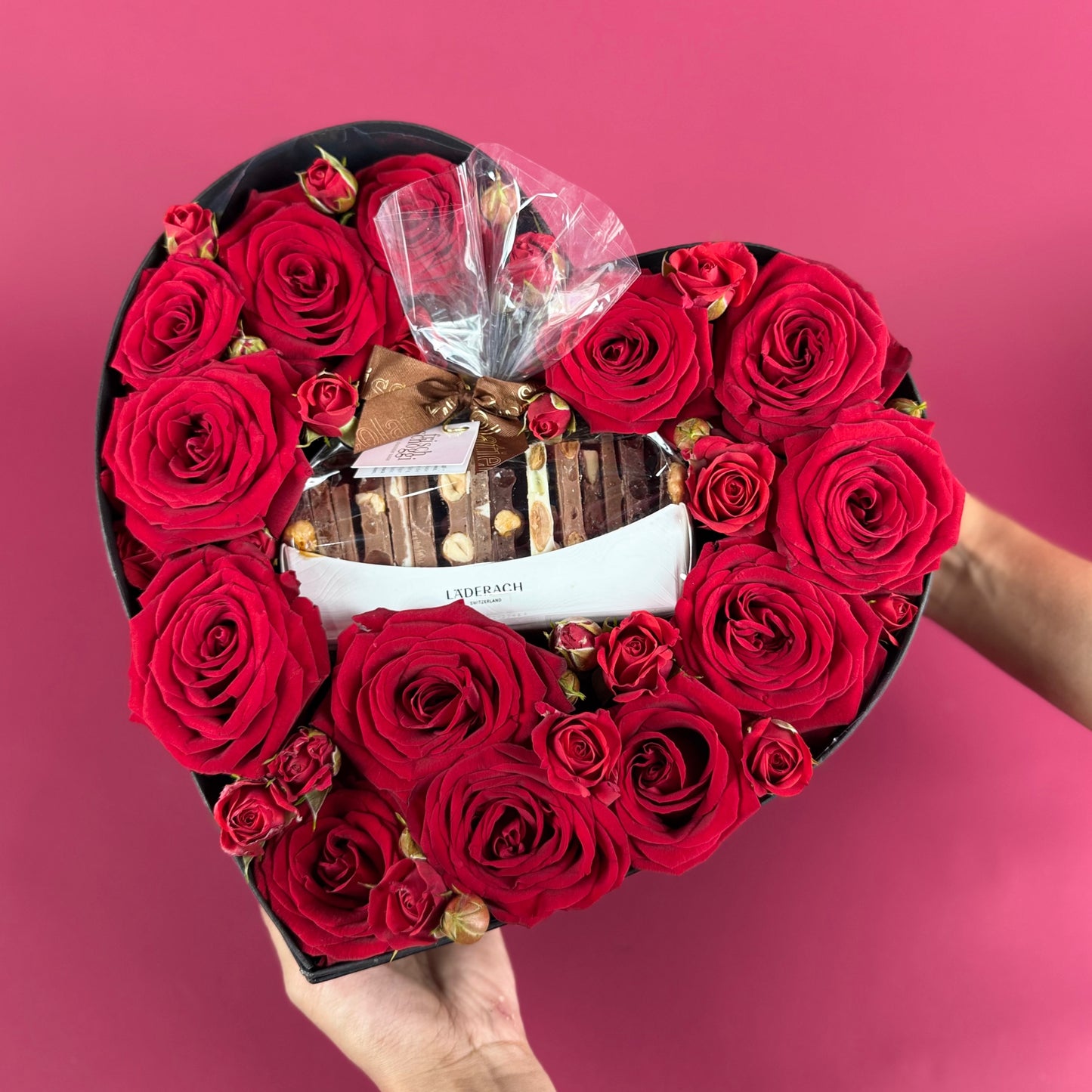 Rosé Läderach Chocolate Heart Box