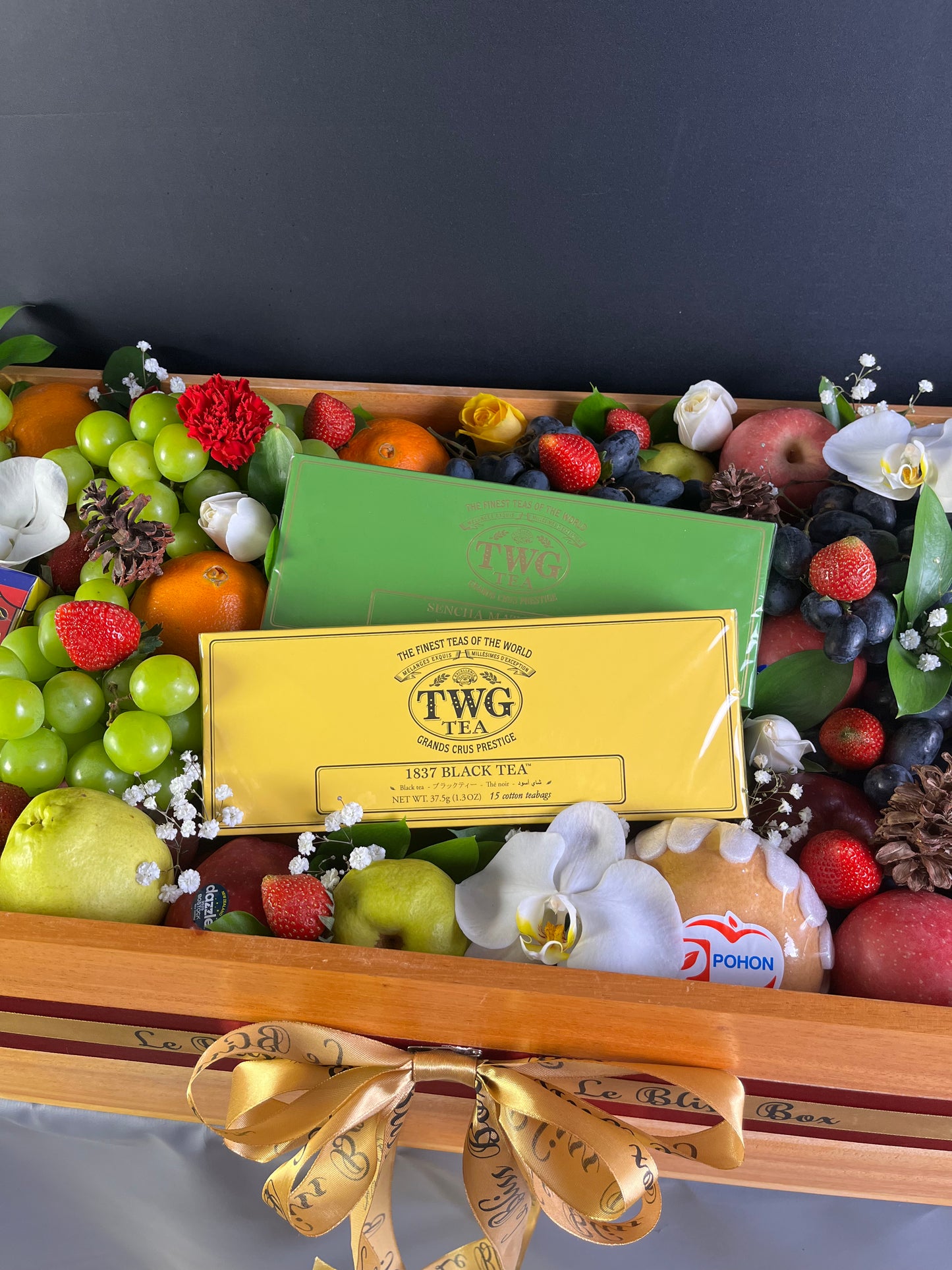 Xtra Grand Wooden Fruit Box