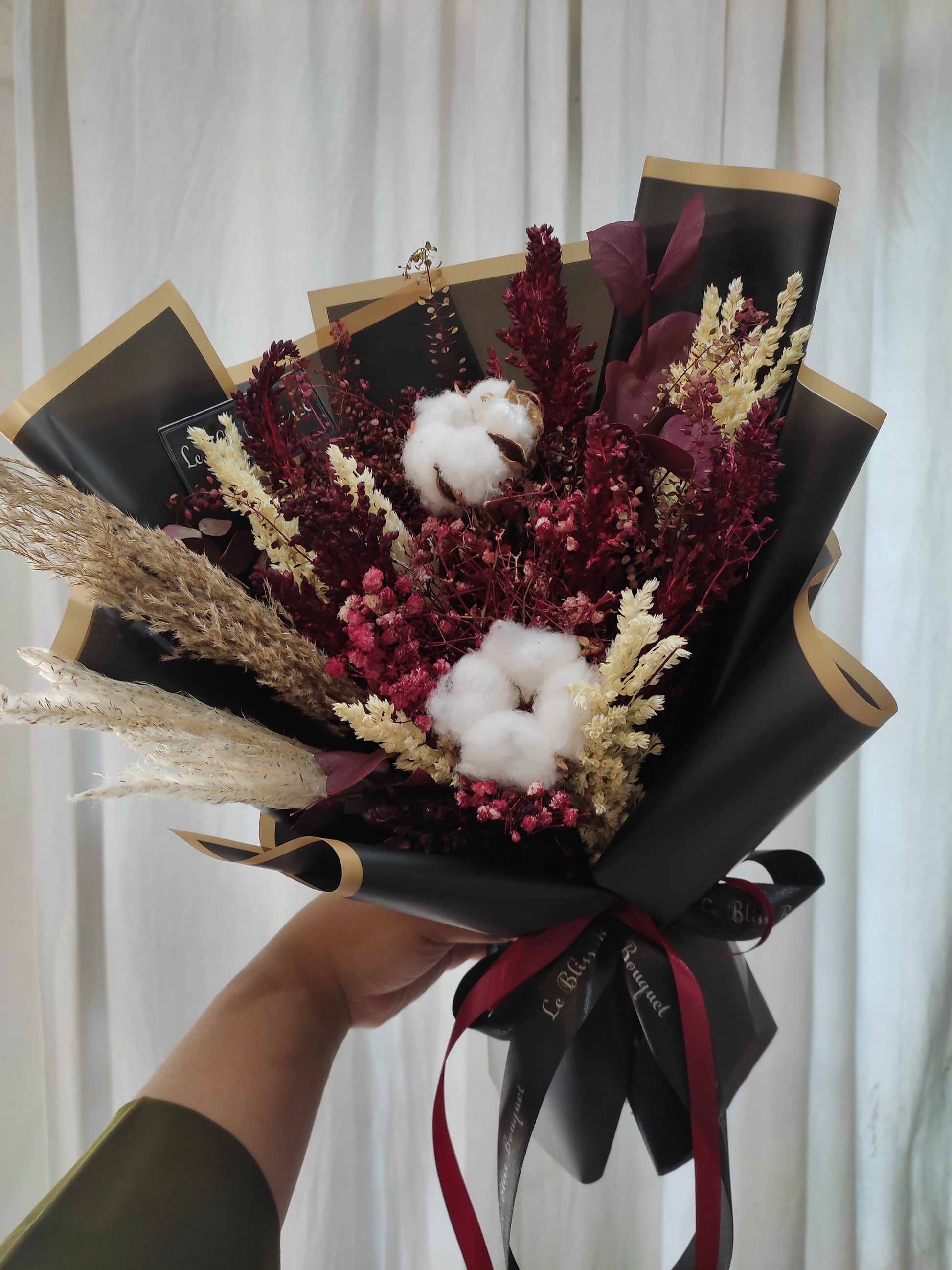 Everlasting Dried Flower Smallie Bouquet - Le Bliss Bouquet