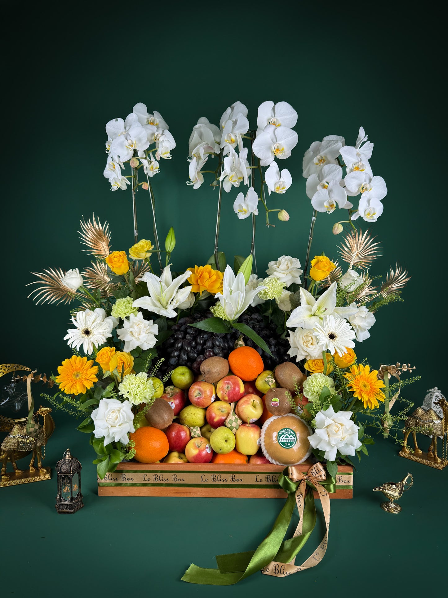 Ramadan Majestic Grand Fruit Parcel