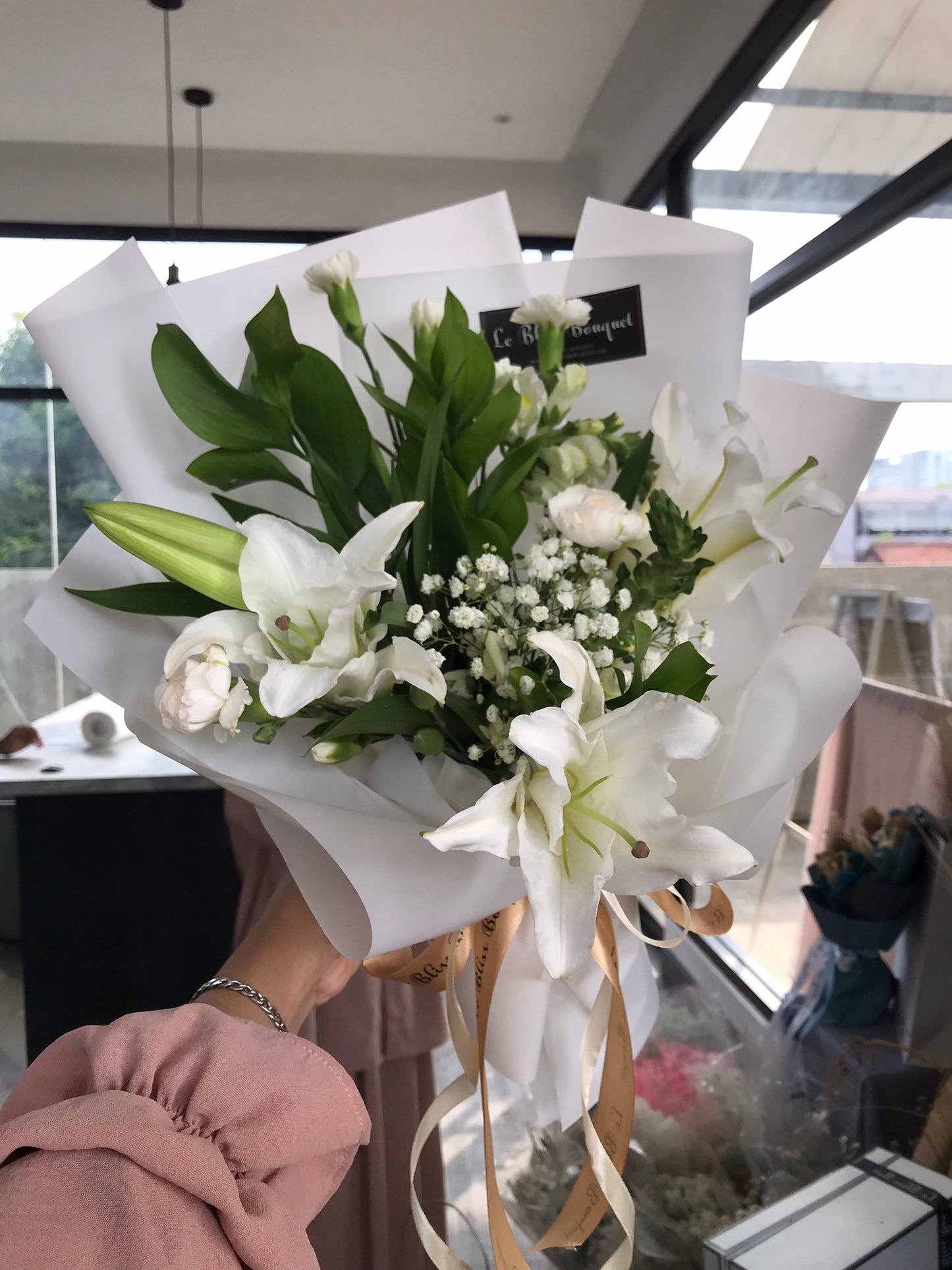 Single White Lily Casablanca Smallie Bouquet