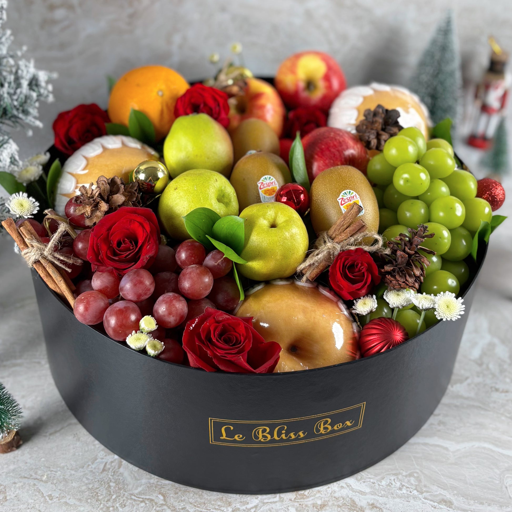 Parcel buah Le Bliss Box' branding.  parcel buah terbaik di surabaya, jakarta dan sekitarnya. PARCEL BUAH NATAL, HAMPER NATAL JAKARTA, HAMPER NATAL SURABAYA