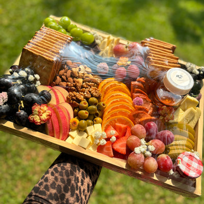 Vegan cheese platter with fruit and crackers by Le Bliss – dairy-free halal gift delivered to Surabaya cheese platter charcuterie board