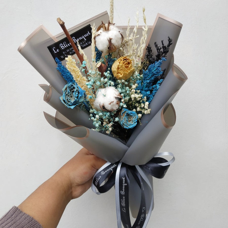 Everlasting Dried Flower Smallie Bouquet