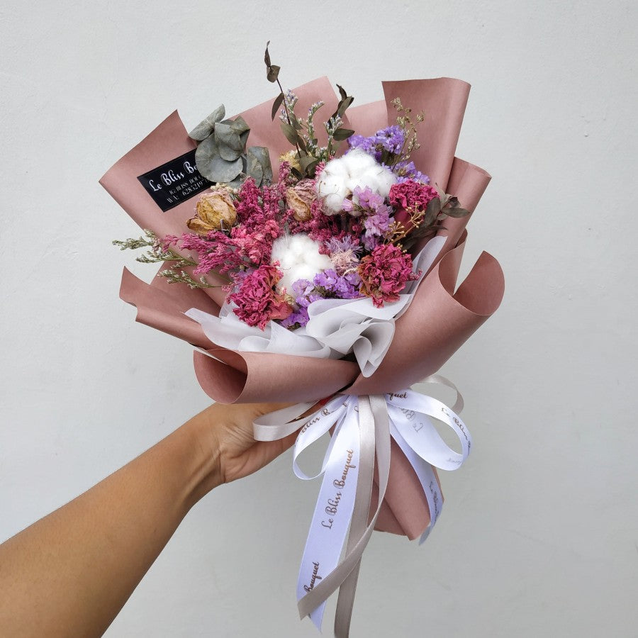 Everlasting Dried Flower Smallie Bouquet