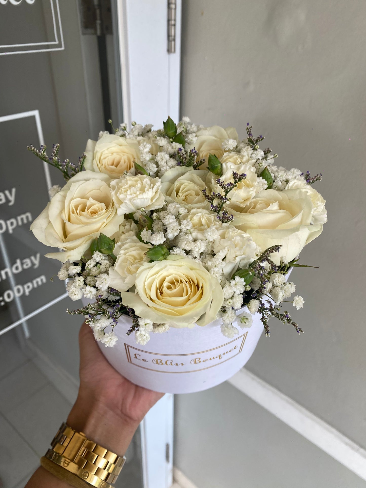 White Flat Petite Bloombox