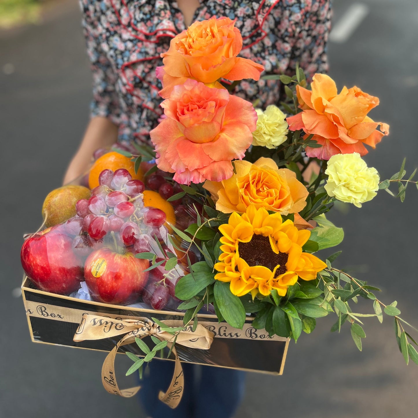 Sunflower Free Spirit Fruit Box