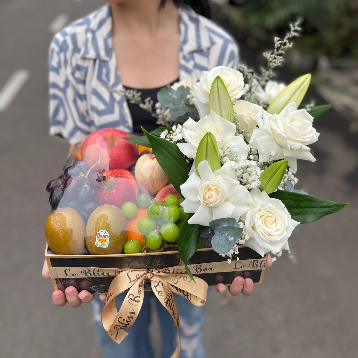 White Rose Lily Fruit Box