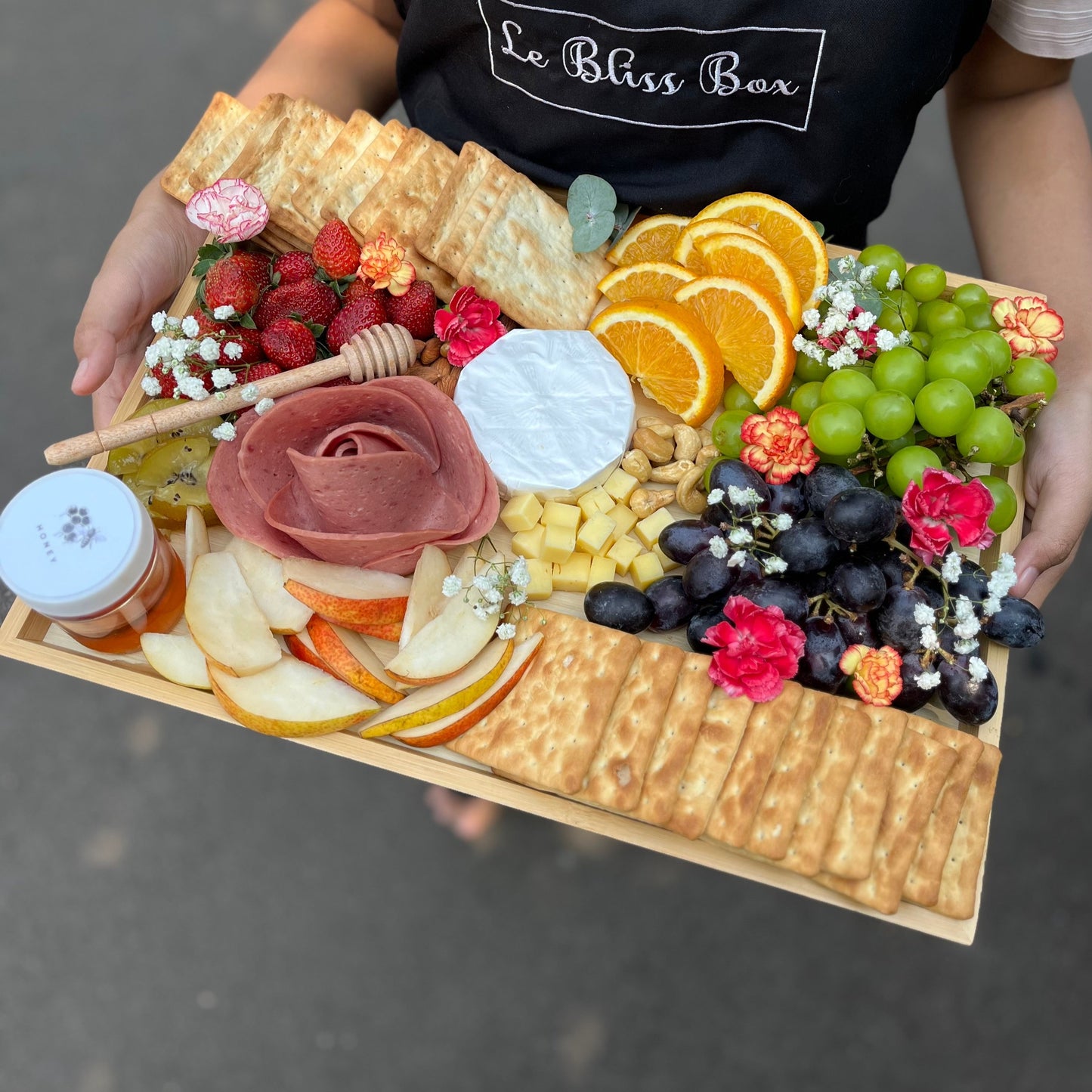 charcuterie board cheese platter by le bliss. same day delivery jakarta bintaro jabodetabek