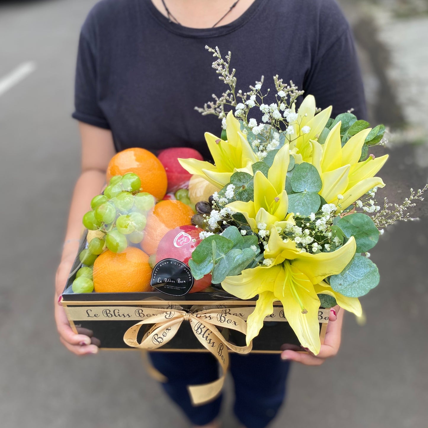 Yellow Lily Blossom Fruit Box