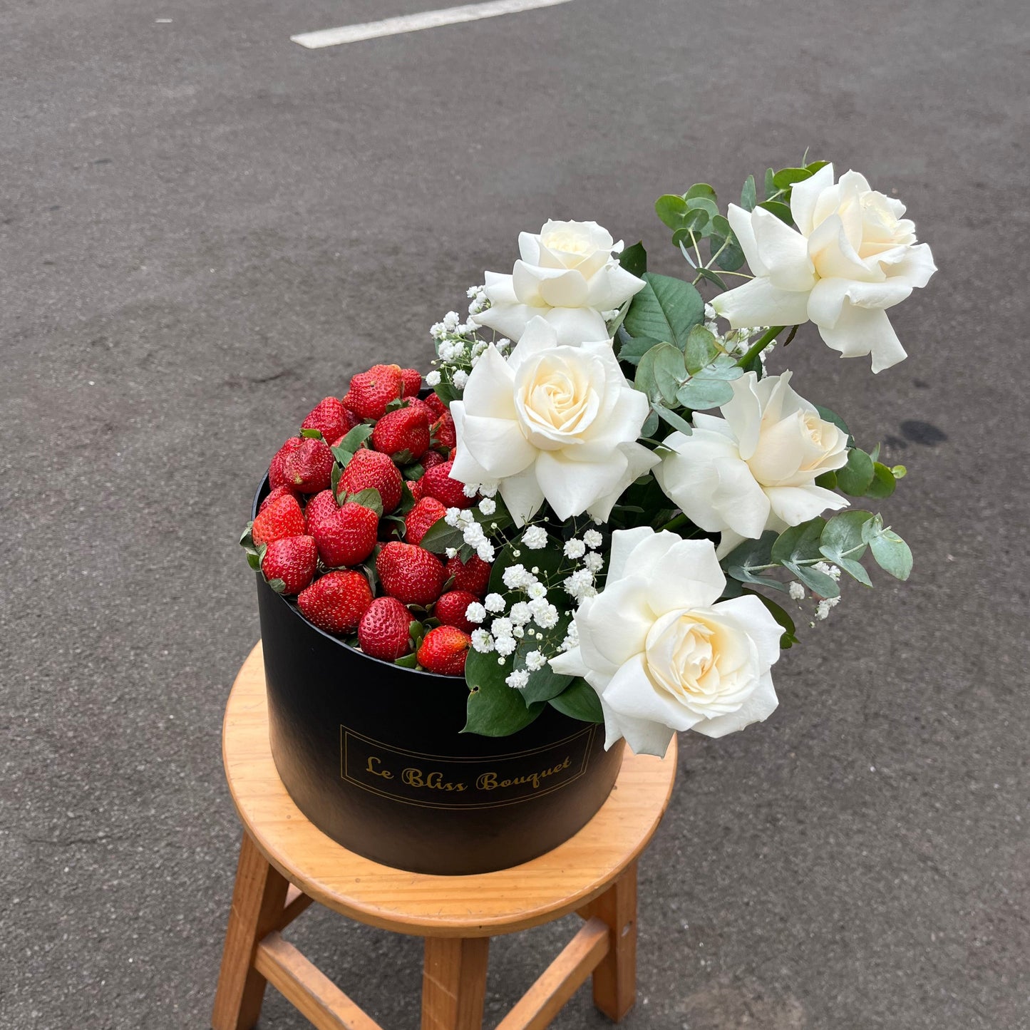 Strawberry Bloombox Hamper