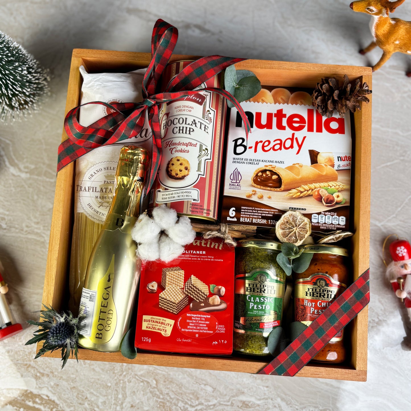 Italian Indulgence Wine Gourmet Hamper