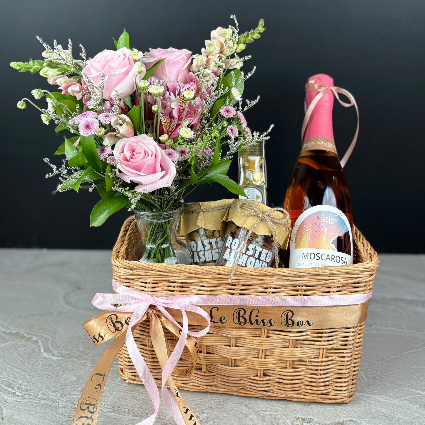 Rose Wine Hamper