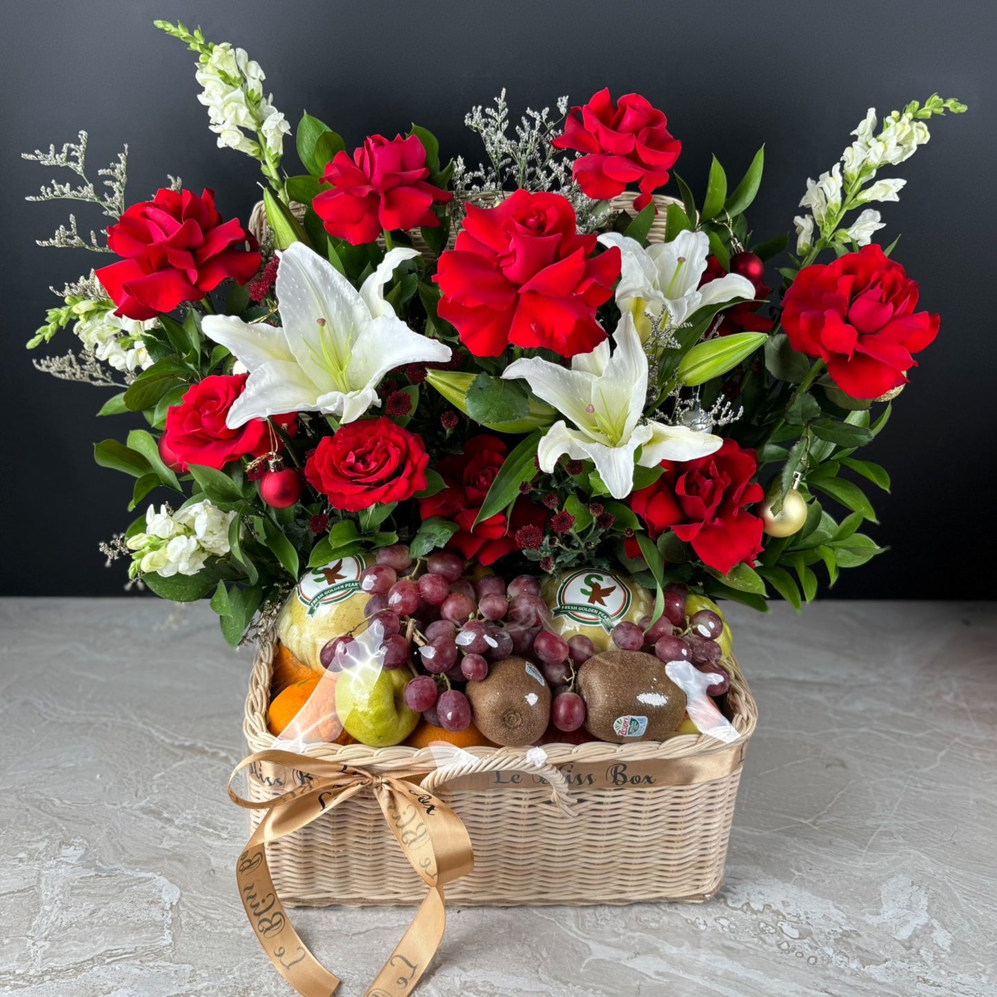 Festive Grand Fruit Parcel