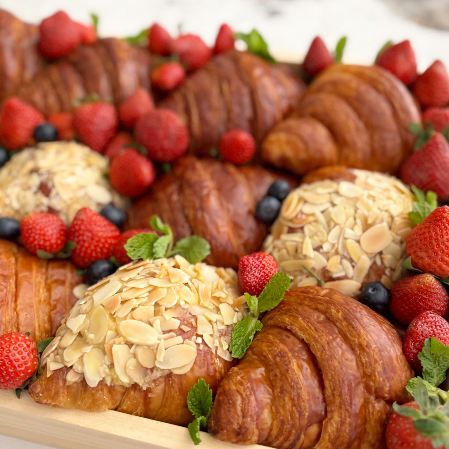 Brunch Croissant Berries Platter